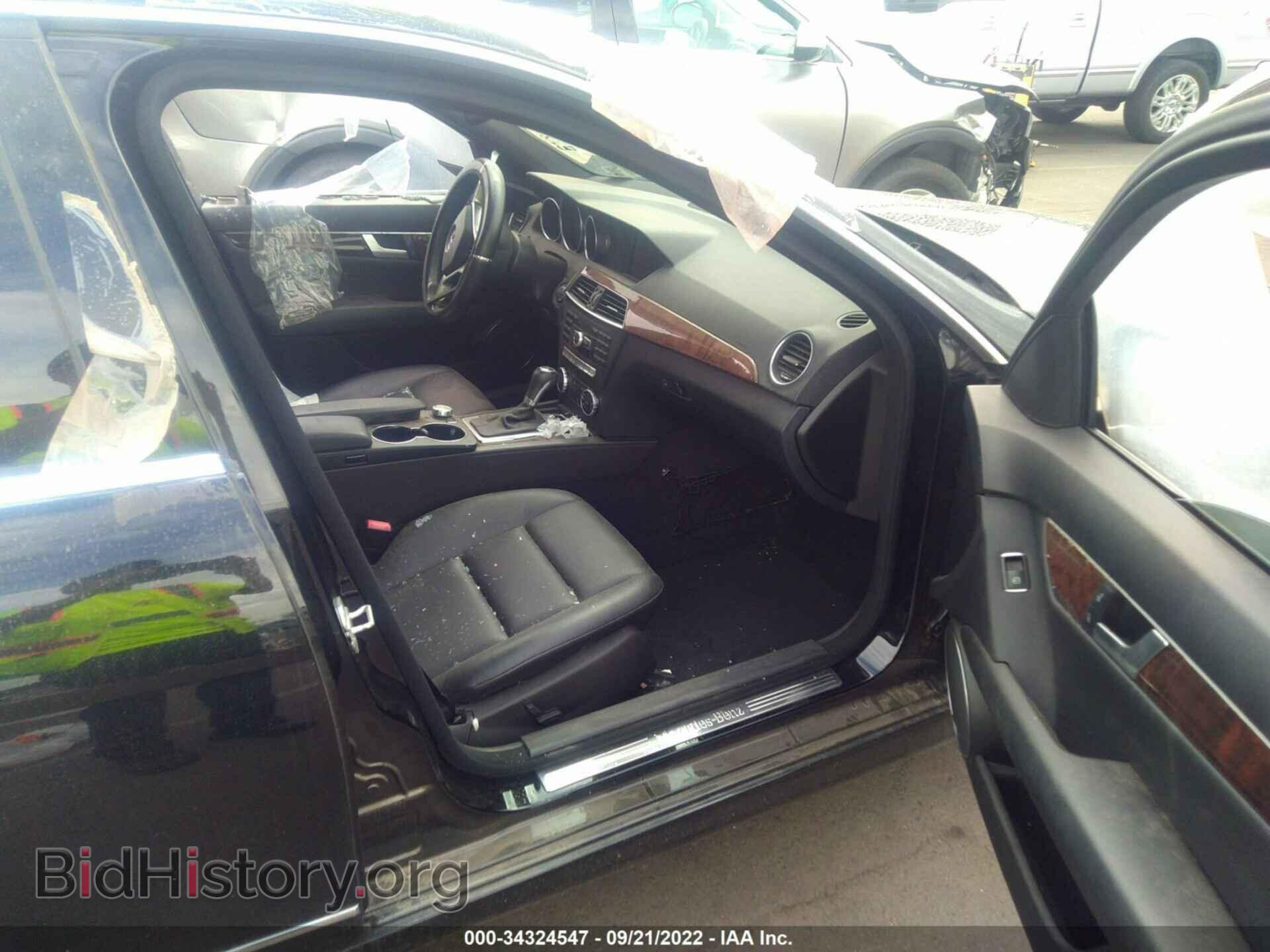 2014 MERCEDES-BENZ C-CLASS - VIN: WDDGF8AB2EA922238 - Фото 5