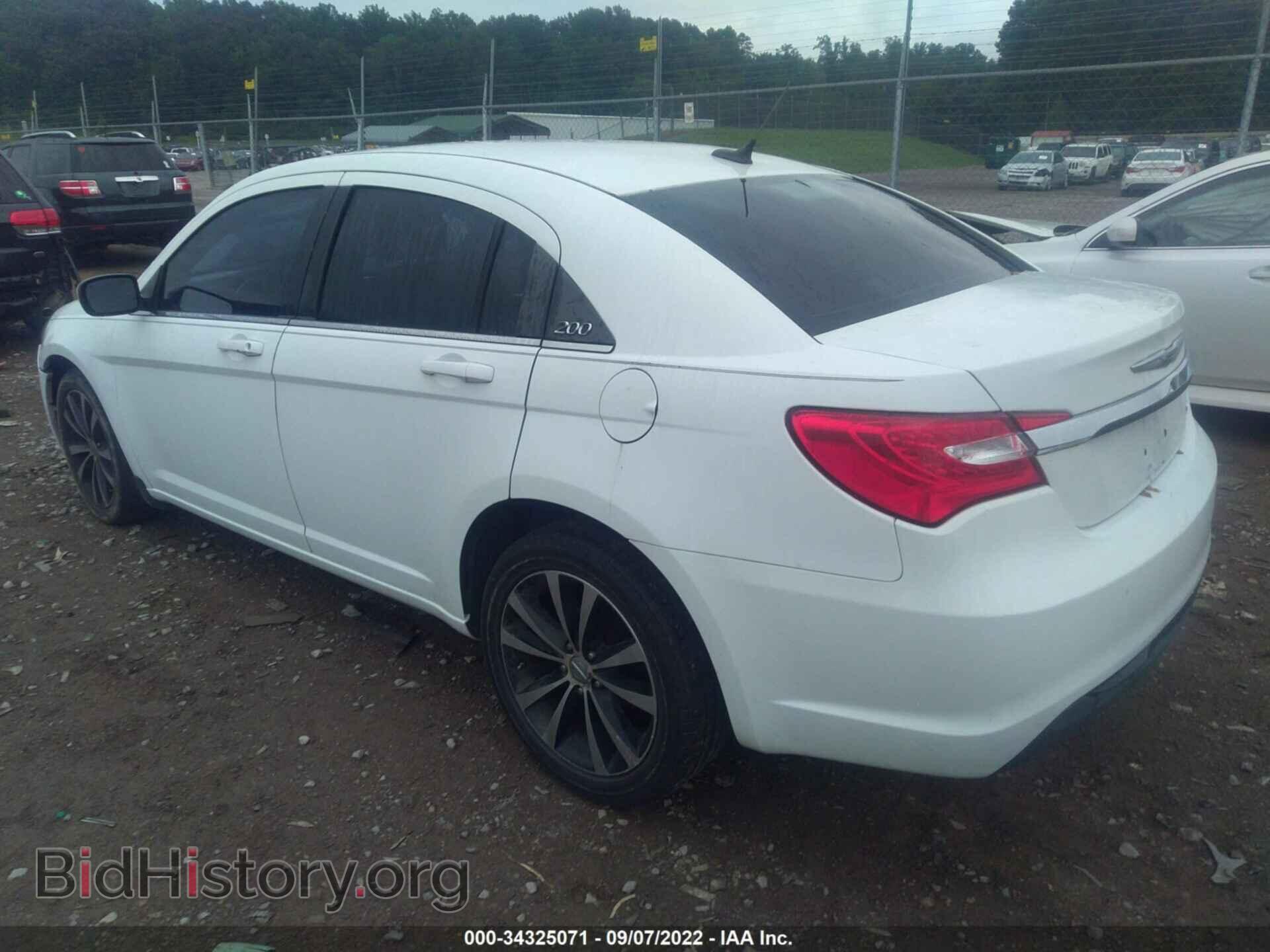 2012 CHRYSLER 200 - VIN: 1C3CCBHG4CN150349 - Фото 3