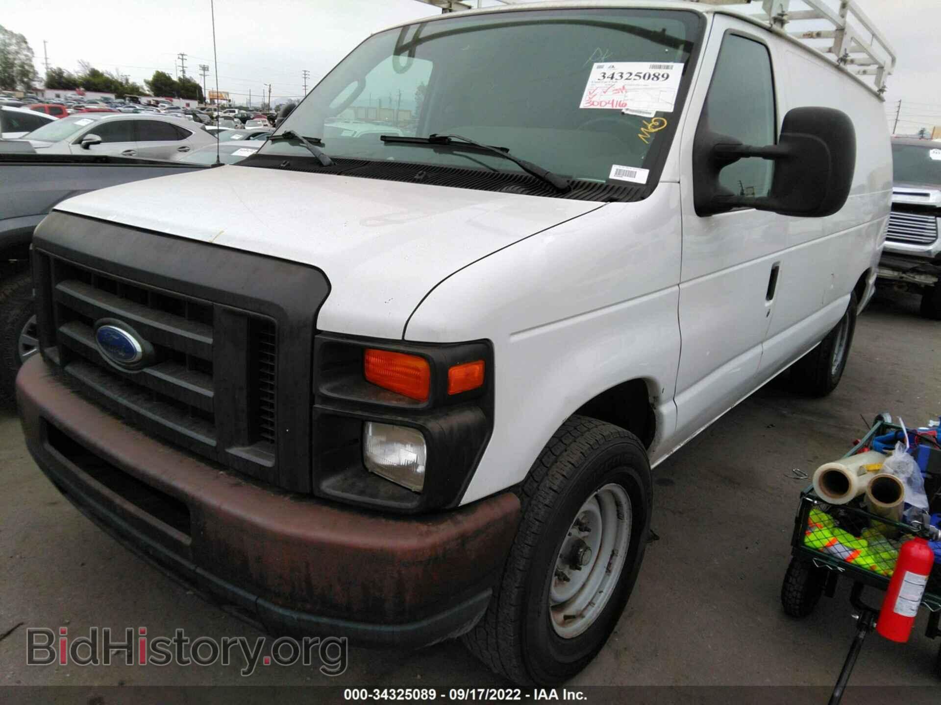 2011 FORD ECONOLINE CARGO VAN - VIN: 1FTNE1EW7BDA85702 - Фото 2