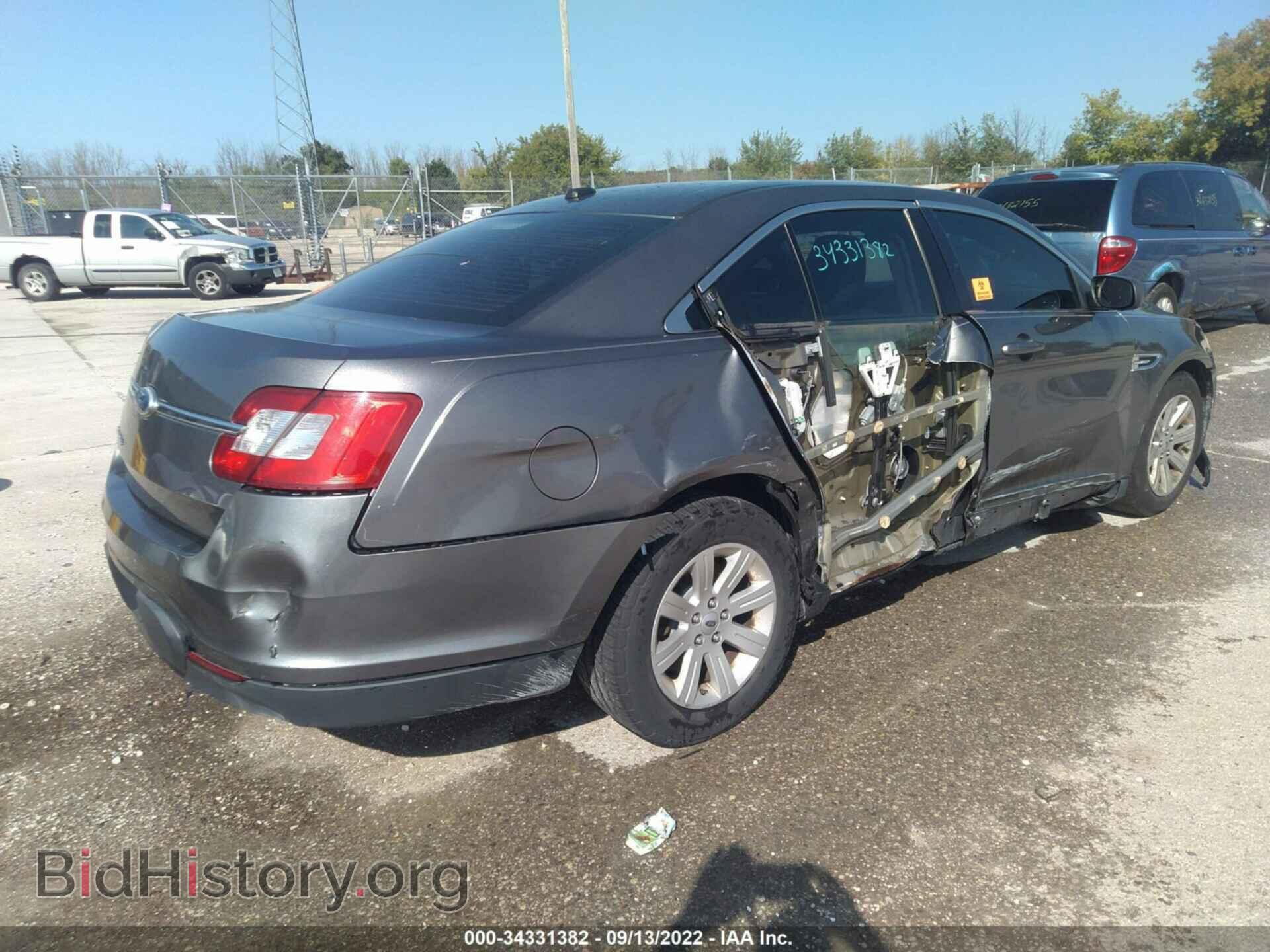 2011 FORD TAURUS - VIN: 1FAHP2DWXBG139593 - Фото 4