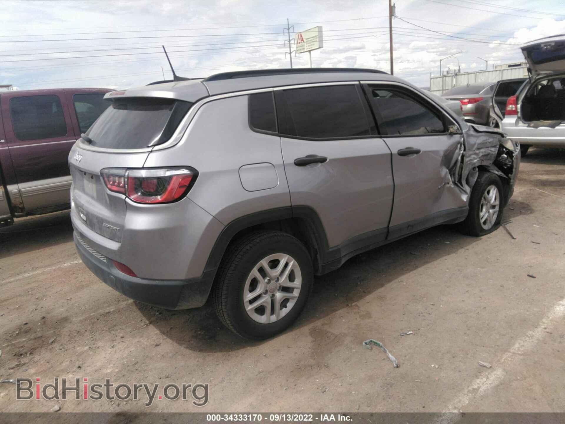 2019 JEEP COMPASS - VIN: 3C4NJDAB0KT594993 - Фото 4