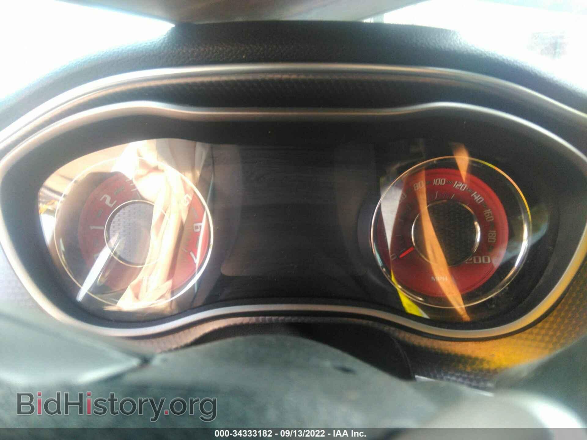 2016 DODGE CHALLENGER - VIN: 2C3CDZC90GH221009 - Фото 7