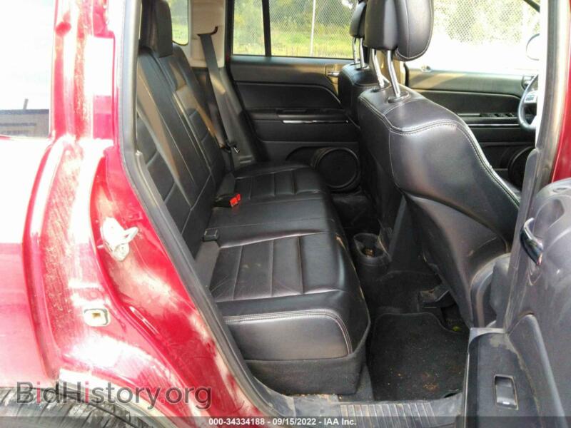 2012 Jeep COMPASS (VIN 1C4NJDCB6CD616449) — photo 8 of 11