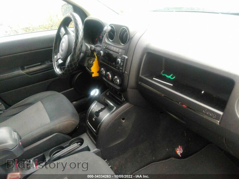 2011 Jeep COMPASS (VIN 1J4NF1FB7BD223581) — фото 5 из 11
