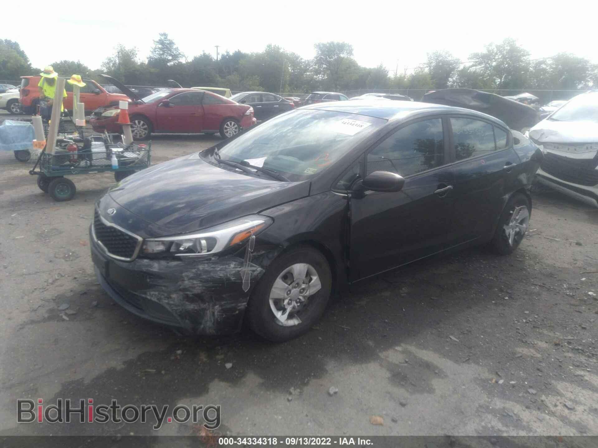 2017 KIA FORTE - VIN: 3KPFK4A78HE141084 - Фото 2