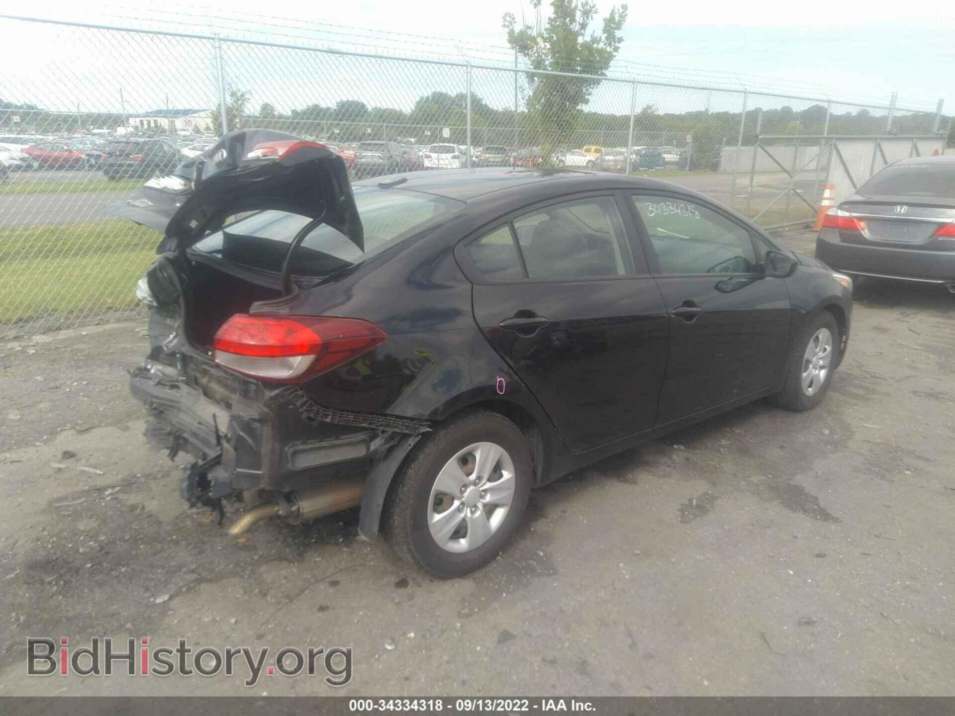 2017 KIA FORTE - VIN: 3KPFK4A78HE141084 - Фото 4