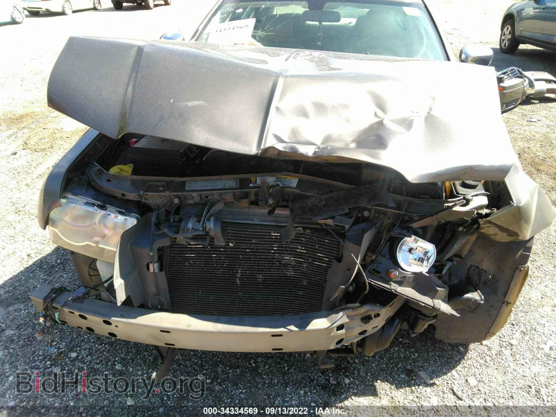 2010 CHRYSLER 300 - VIN: 2C3CA5CV6AH164630 - Фото 6