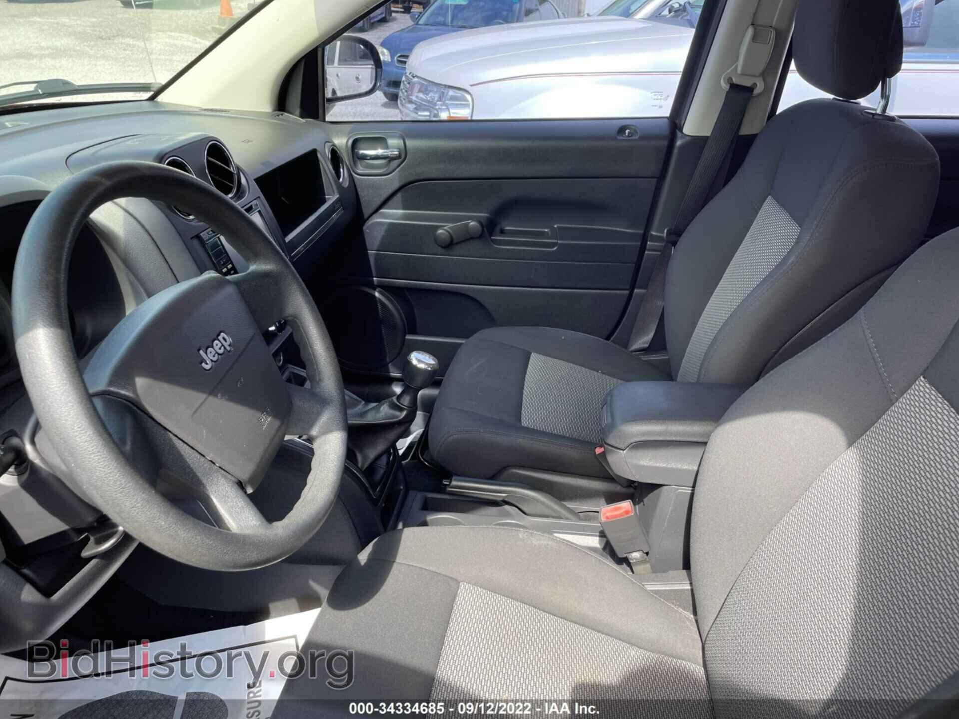2010 JEEP COMPASS - VIN: 1J4NT4FB8AD526071 - Фото 5