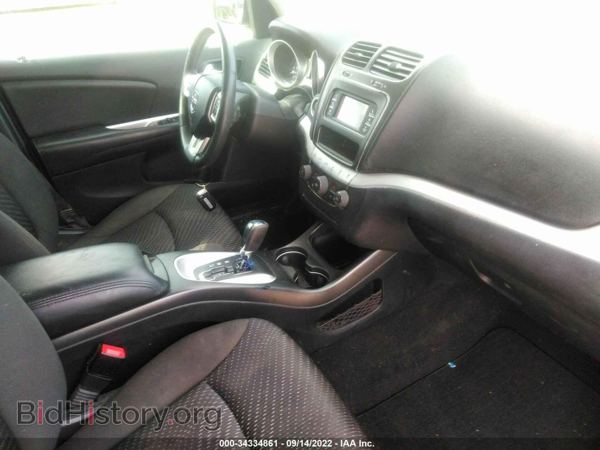 2018 DODGE JOURNEY - VIN: 3C4PDCBG2JT532000 - Фото 5