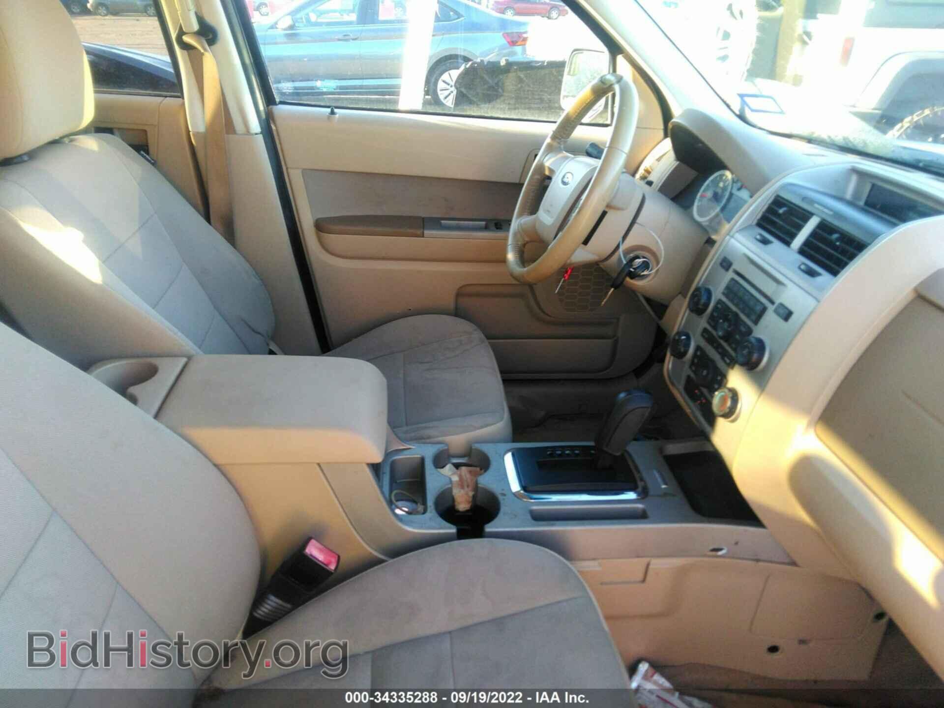 2011 FORD ESCAPE - VIN: 1FMCU0D75BKB13003 - Фото 5