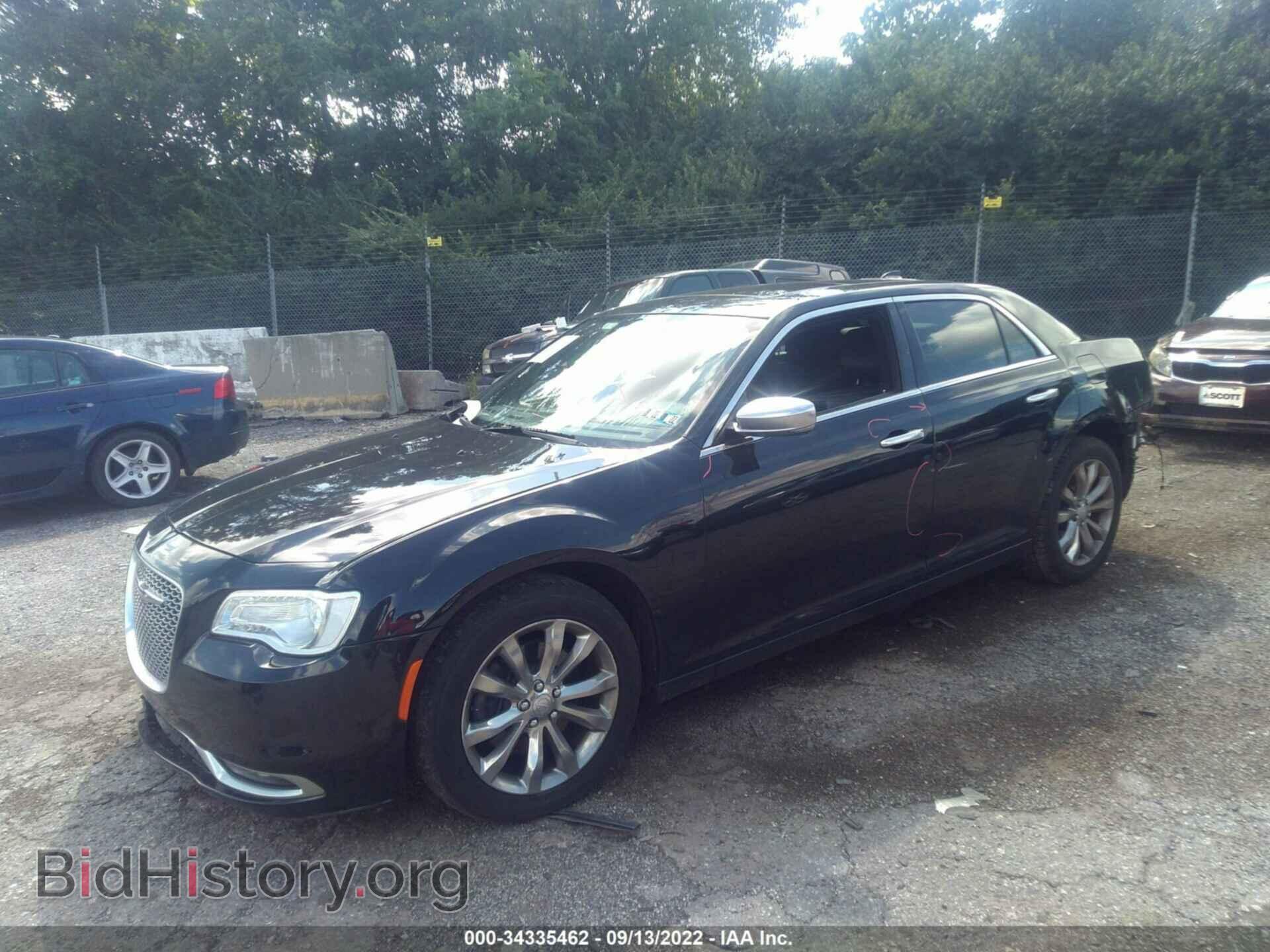2015 CHRYSLER 300 - VIN: 2C3CCASG3FH763918 - Фото 2