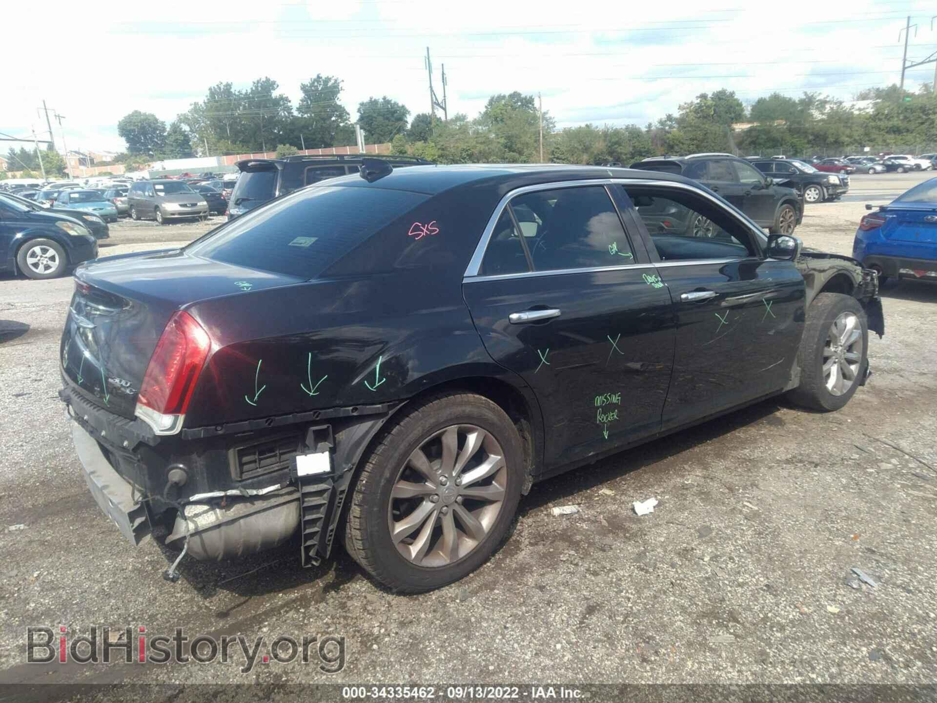 2015 CHRYSLER 300 - VIN: 2C3CCASG3FH763918 - Фото 4