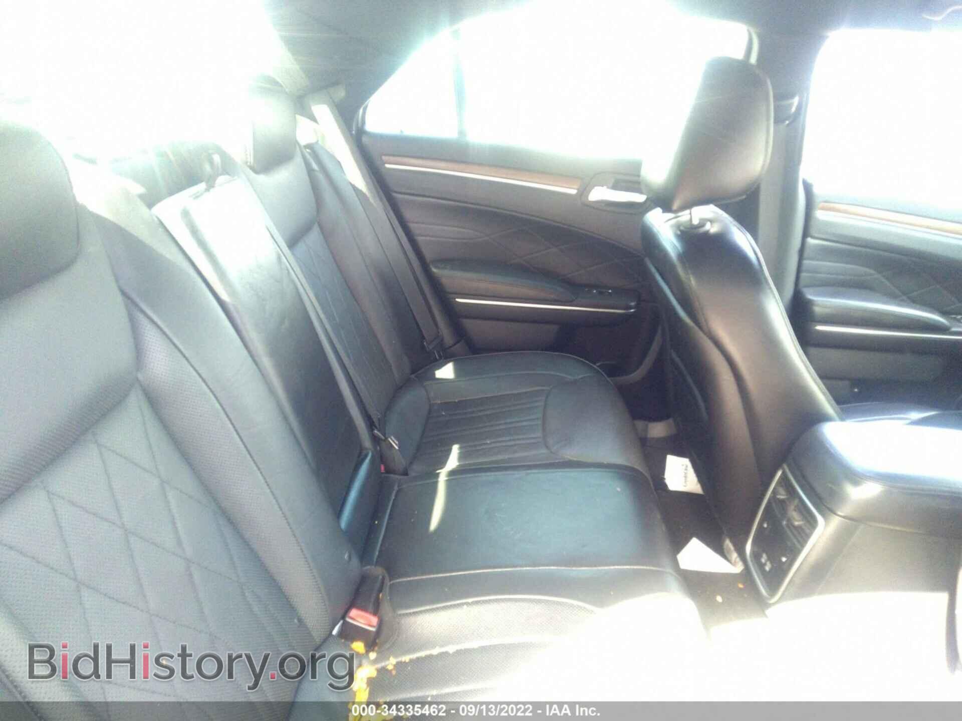 2015 CHRYSLER 300 - VIN: 2C3CCASG3FH763918 - Фото 8