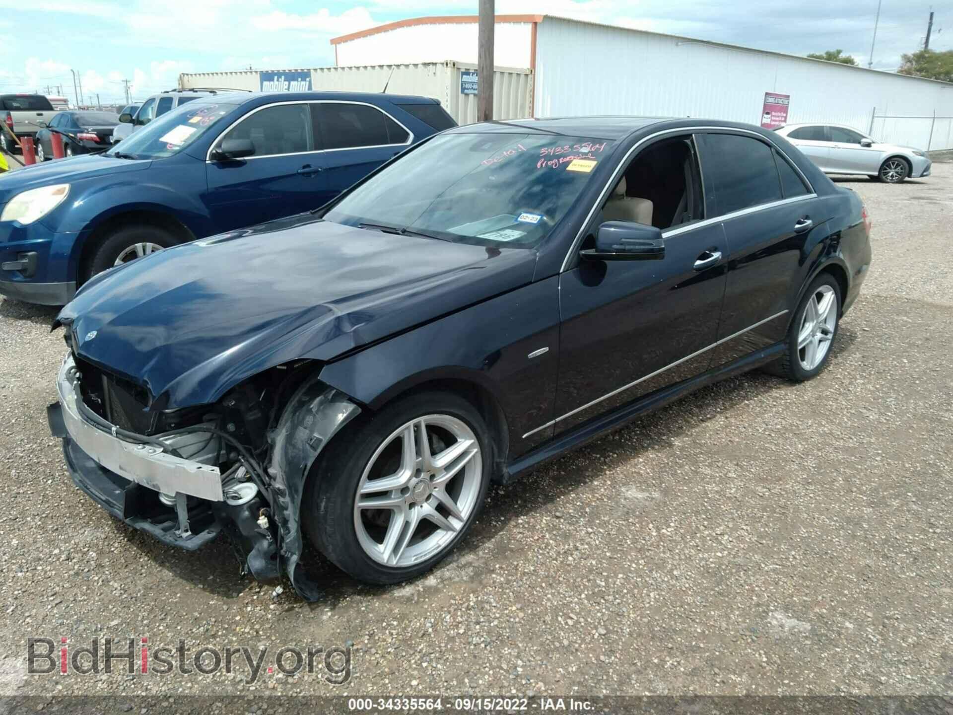2012 MERCEDES-BENZ E-CLASS - VIN: WDDHF5KB5CA632557 - Фото 2