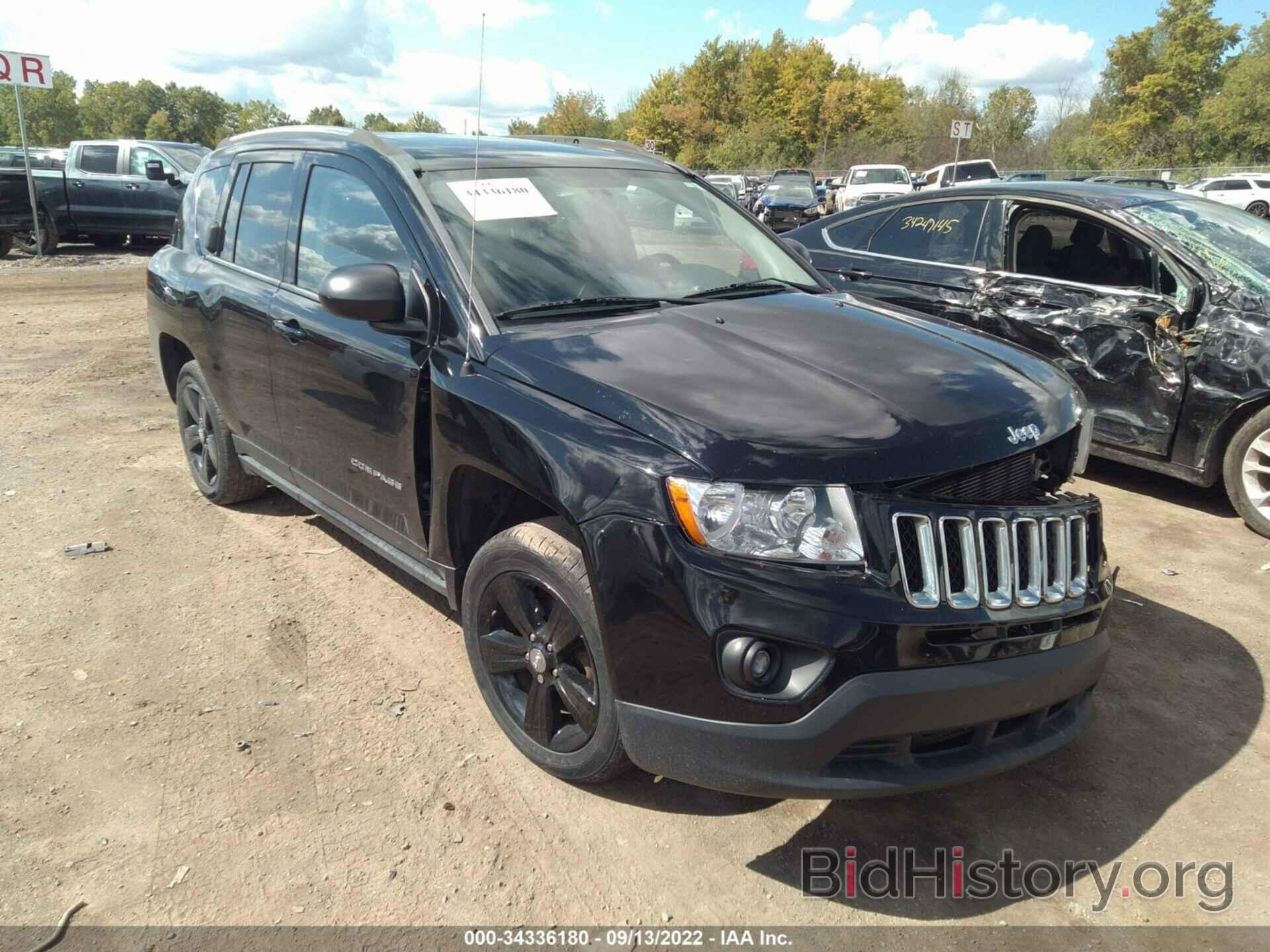 Photo 1C4NJDEBXDD261655 - JEEP COMPASS 2013