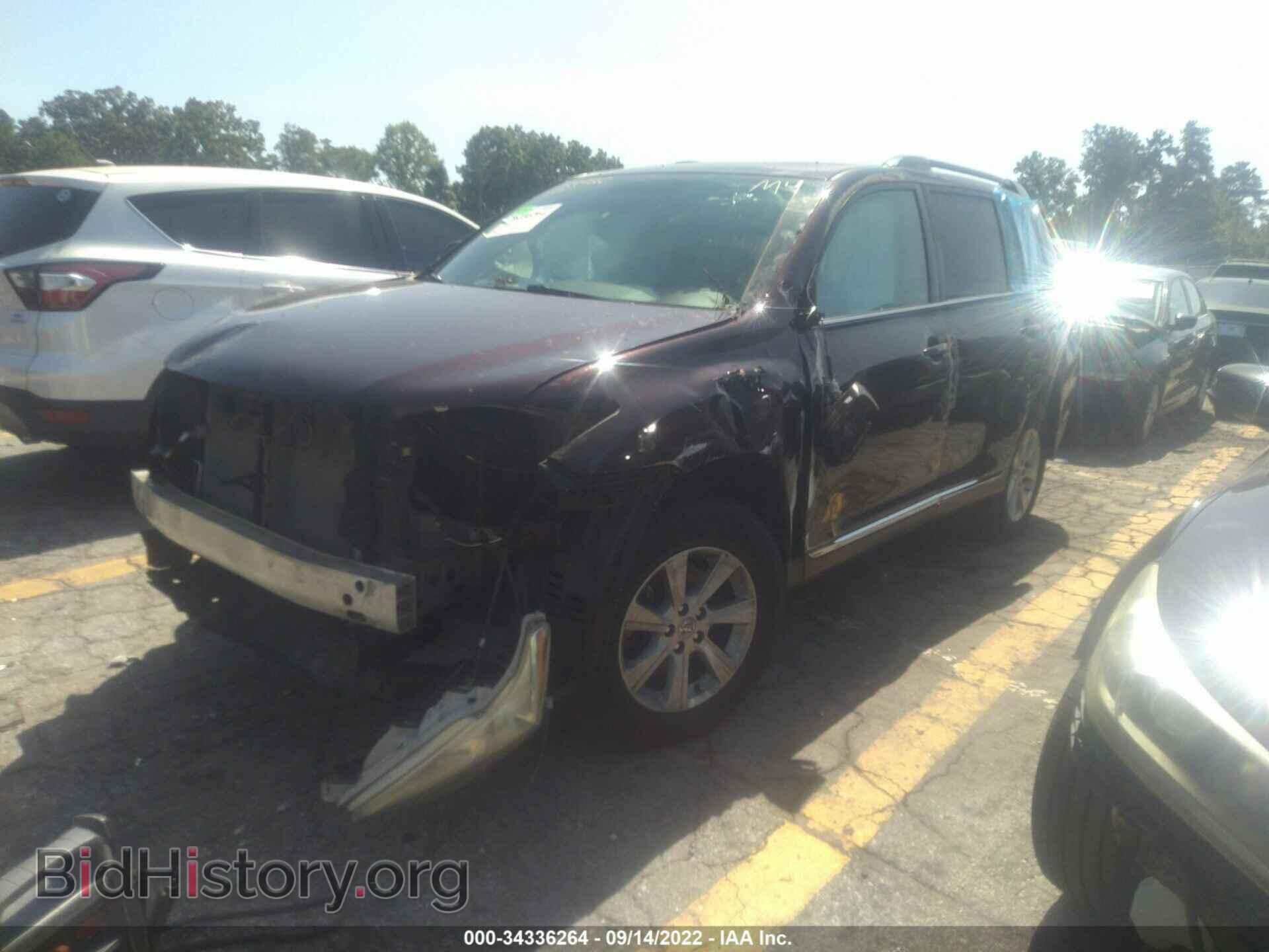 2012 TOYOTA HIGHLANDER - VIN: 5TDBK3EH2CS166203 - Фото 2