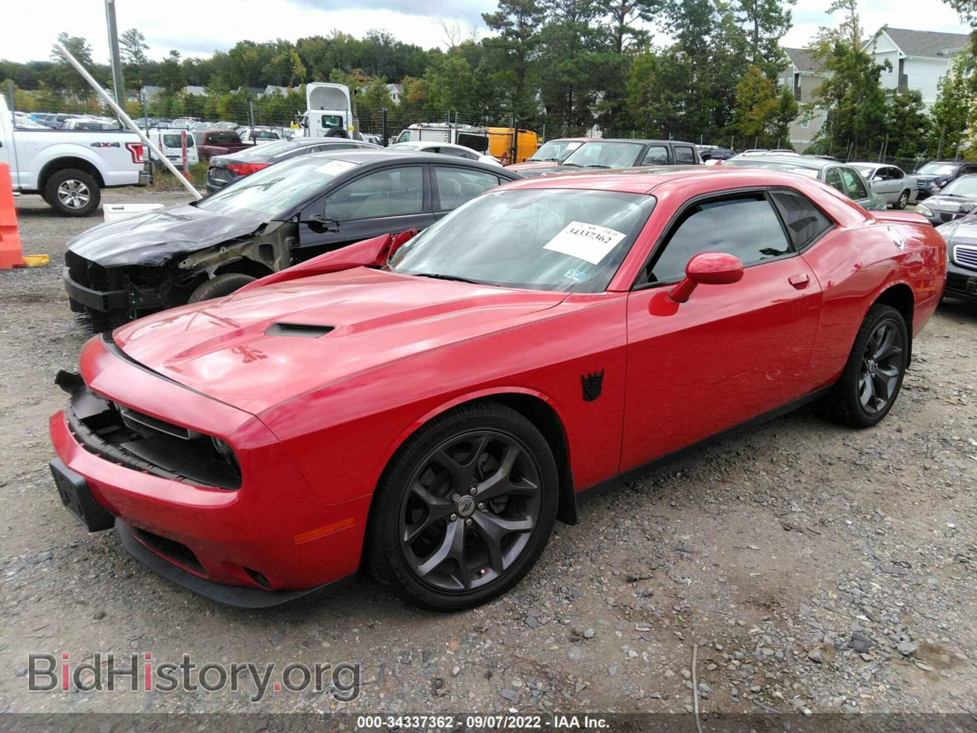 2017 DODGE CHALLENGER - VIN: 2C3CDZAG7HH636203 - Photo 2