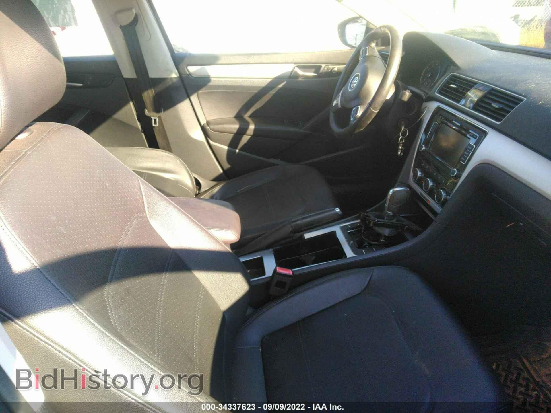 2012 VOLKSWAGEN PASSAT - VIN: 1VWBP7A37CC051582 - Фото 5