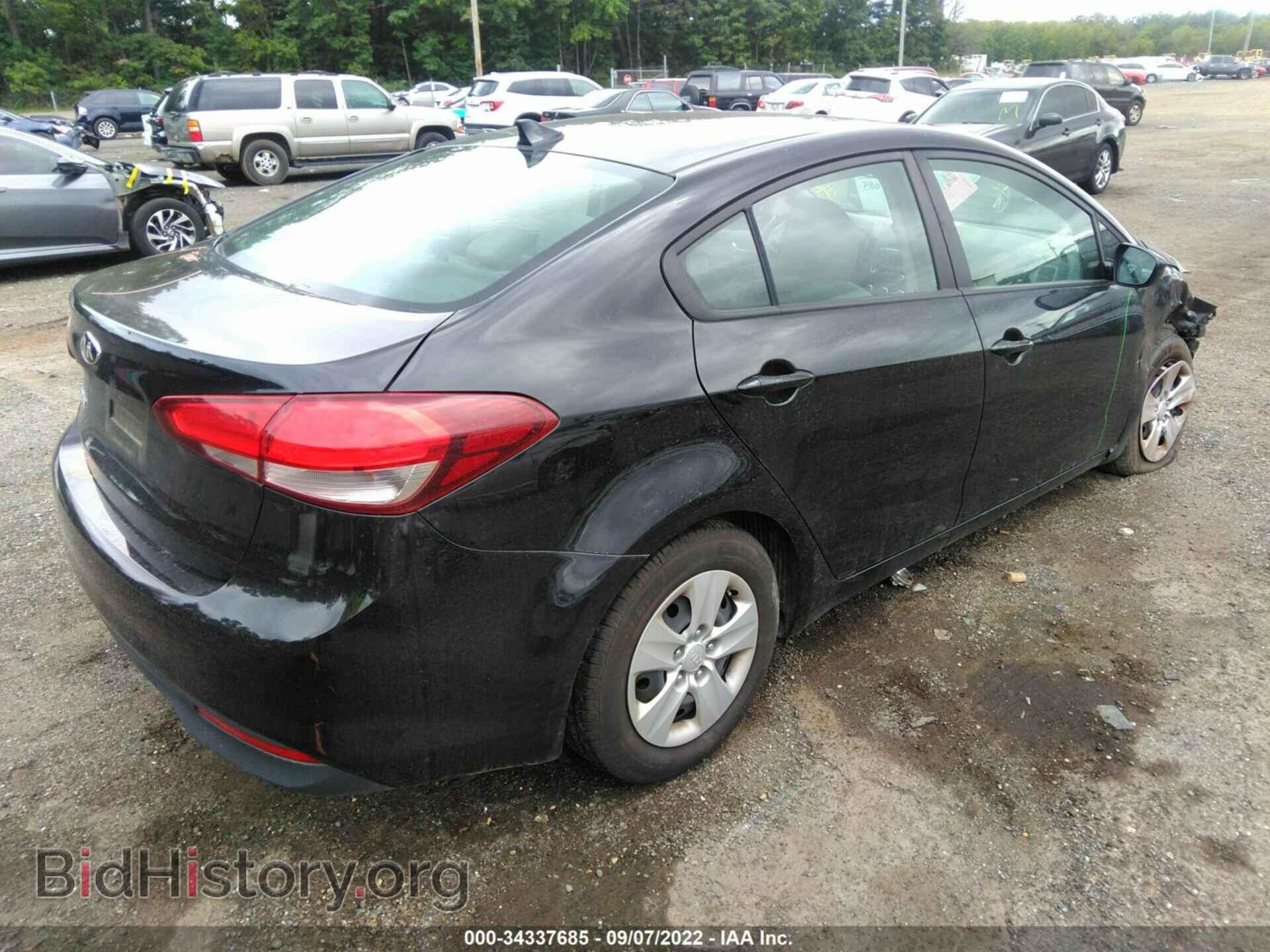 2017 KIA FORTE - VIN: 3KPFK4A78HE044127 - Фото 4