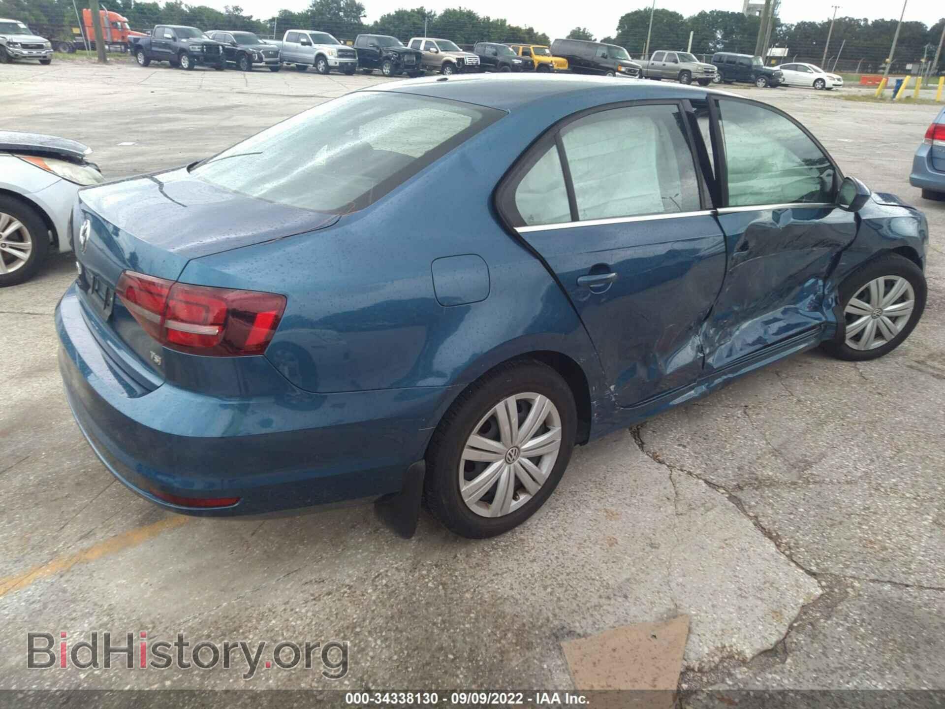 2017 VOLKSWAGEN JETTA - VIN: 3VW2B7AJ5HM397357 - Фото 4