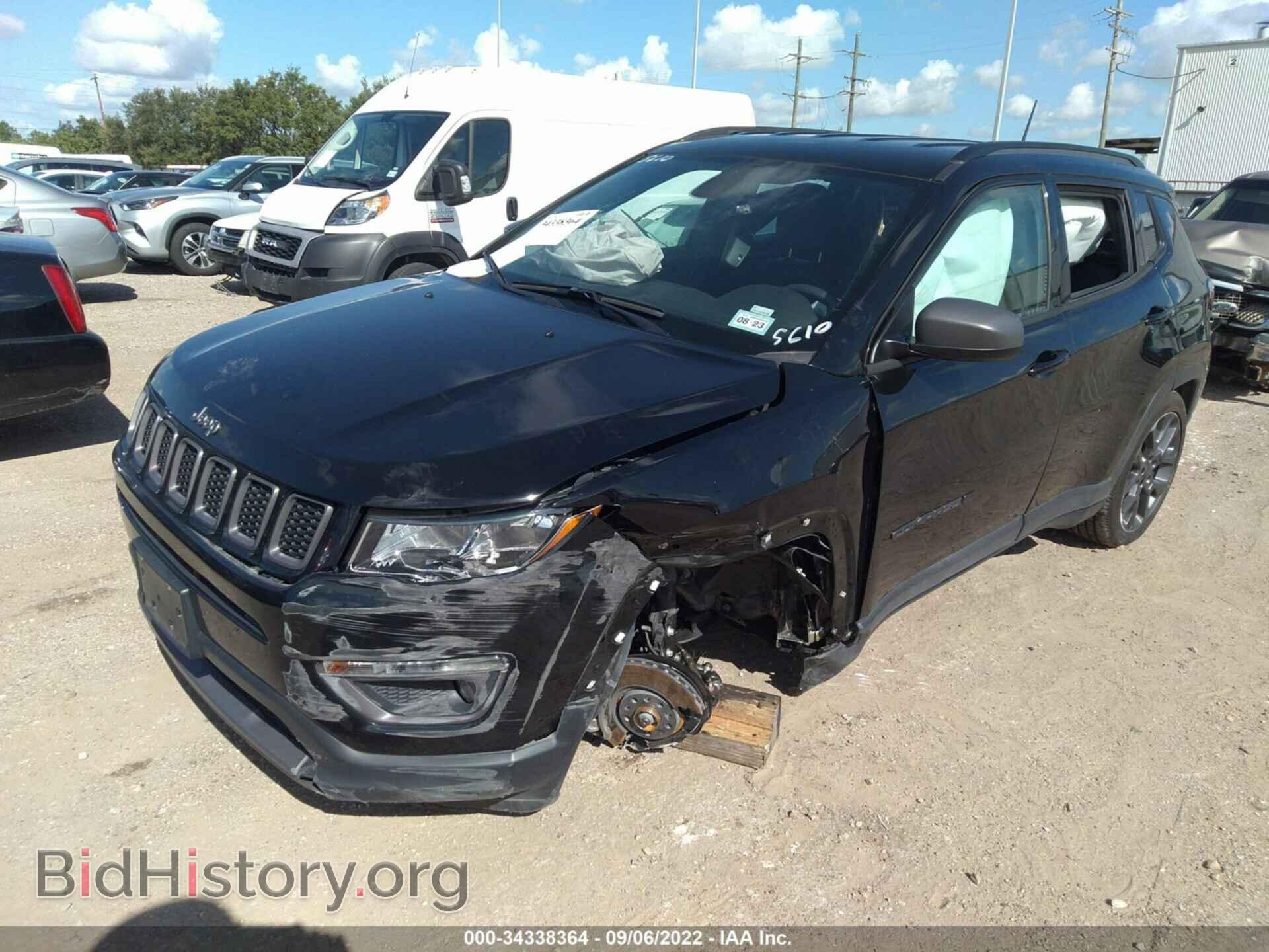 2021 JEEP COMPASS - VIN: 3C4NJCEB2MT585610 - Фото 2