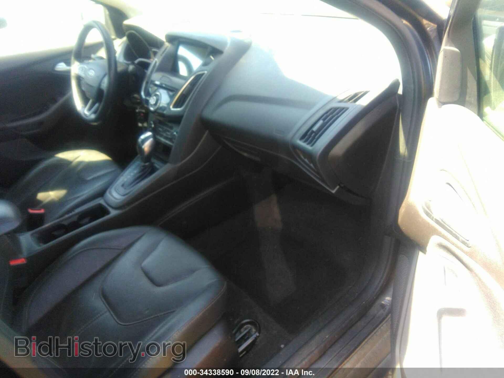 2016 FORD FOCUS - VIN: 1FADP3F28GL262113 - Photo 5