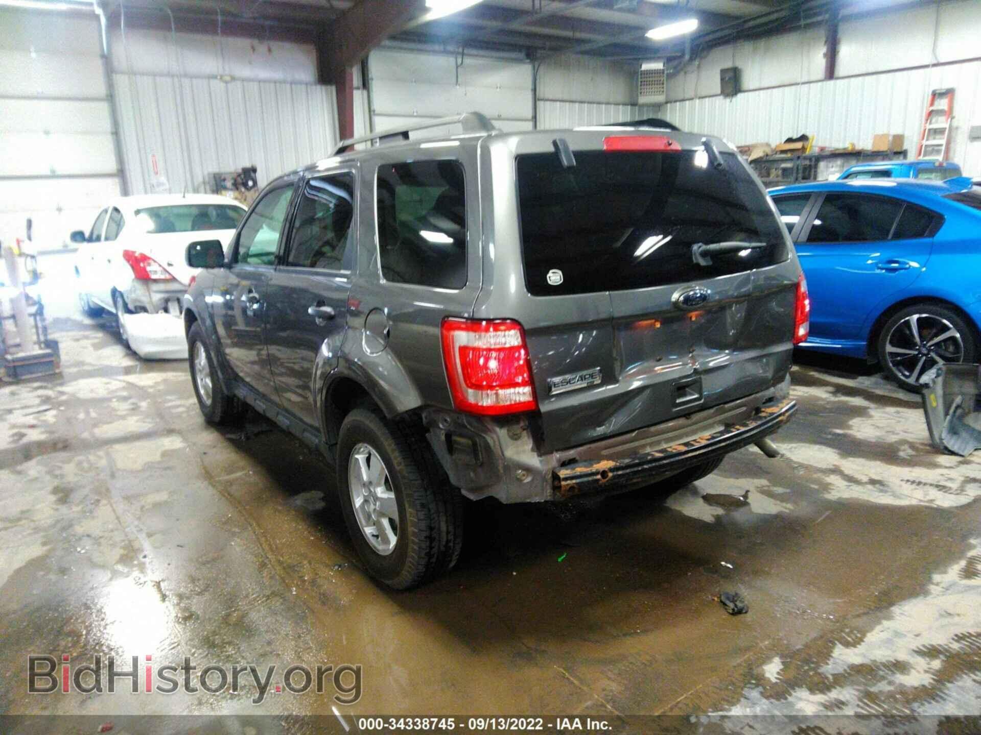 2010 FORD ESCAPE - VIN: 1FMCU9D77AKC95709 - Фото 3