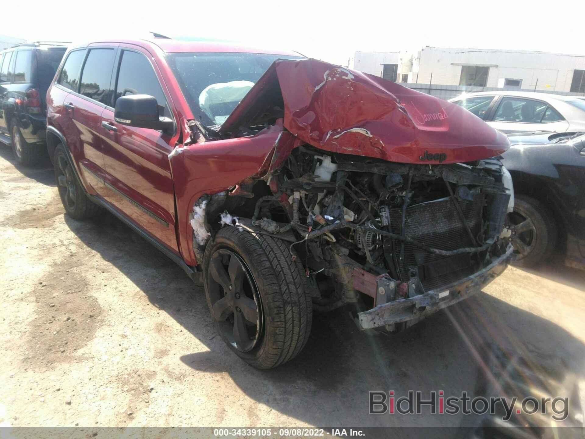 Photo 1J4RR5GT3BC523390 - JEEP GRAND CHEROKEE 2011