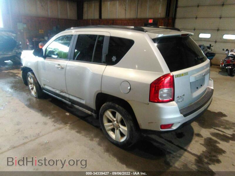 2011 Jeep COMPASS (VIN 1J4NF1FB4BD197506) — фото 3 из 11