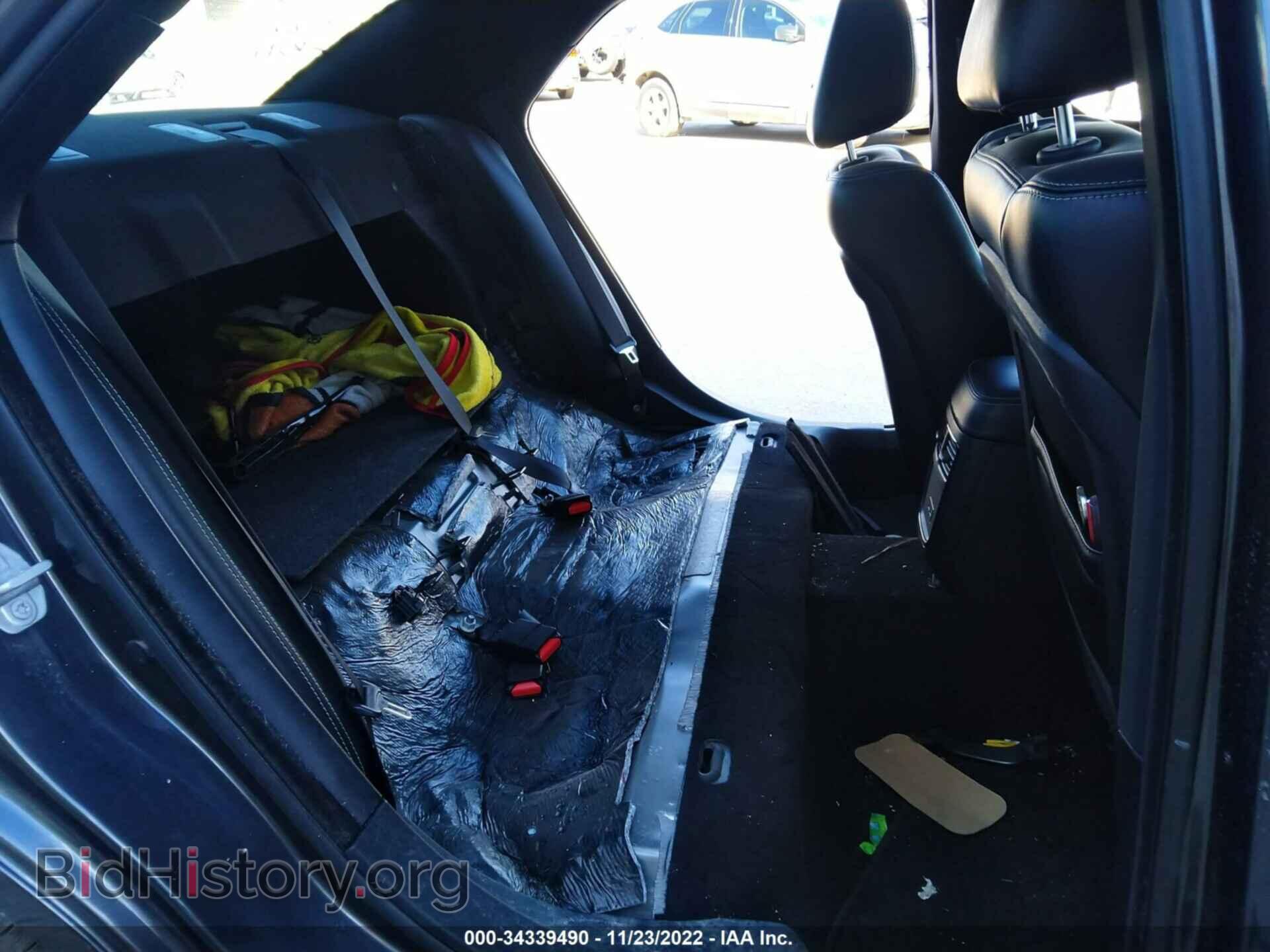 2021 CHRYSLER 300 - VIN: 2C3CCABG8MH585601 - Фото 8