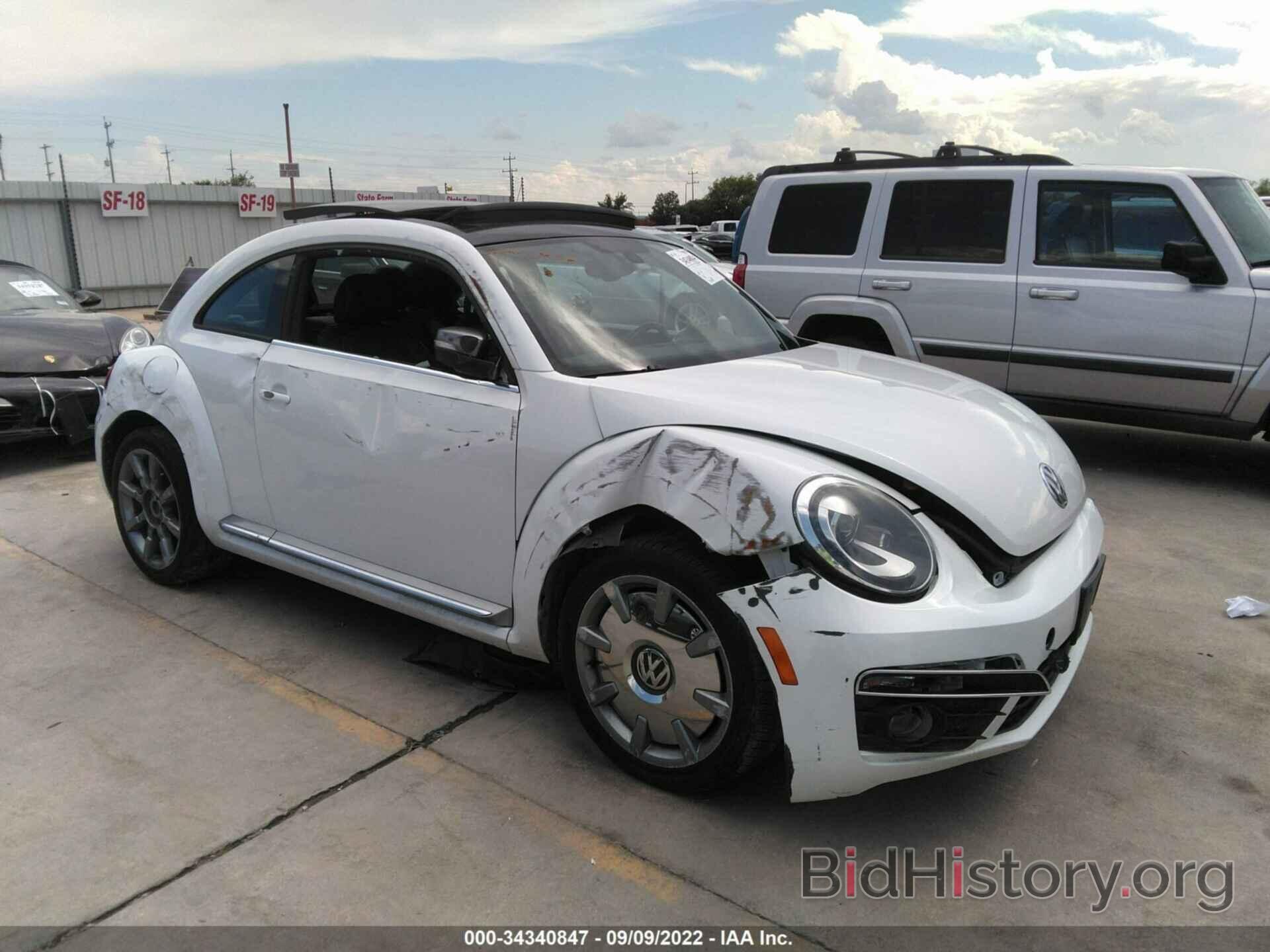 Photo 3VWJL7AT2EM653394 - VOLKSWAGEN BEETLE COUPE 2014