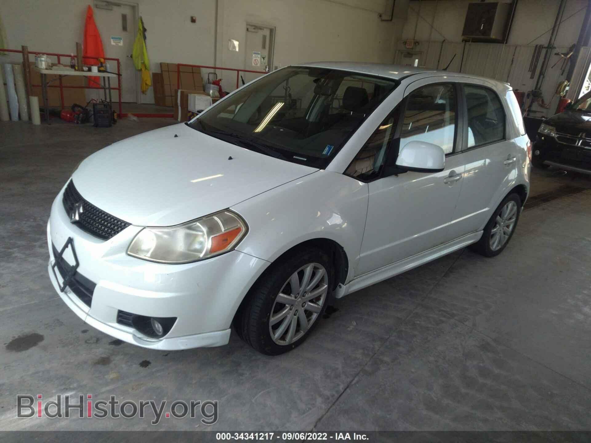 2011 SUZUKI SX4 - VIN: JS2YA5A51B6300398 - Фото 2