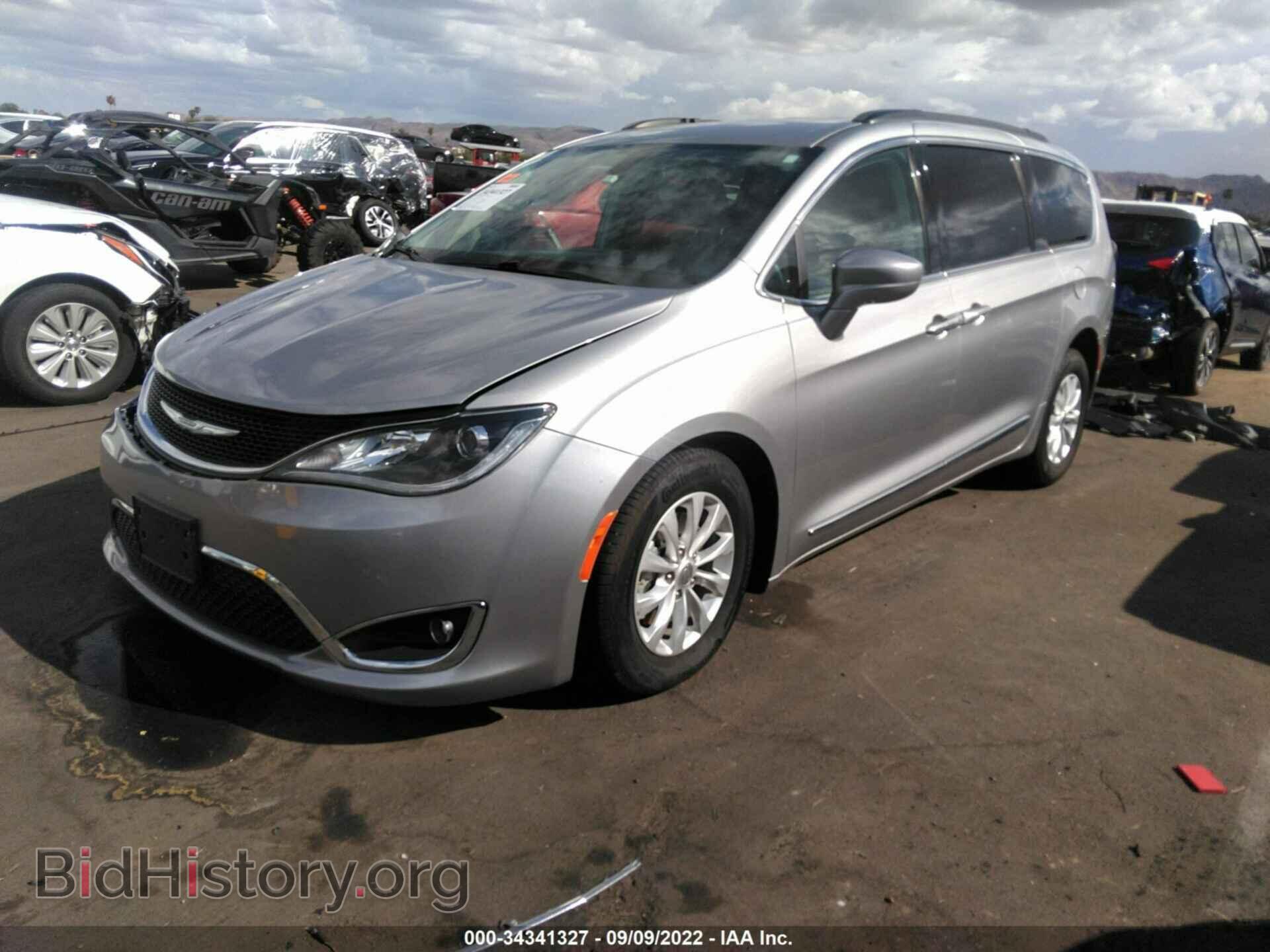 2017 CHRYSLER PACIFICA - VIN: 2C4RC1BG9HR788213 - Фото 2