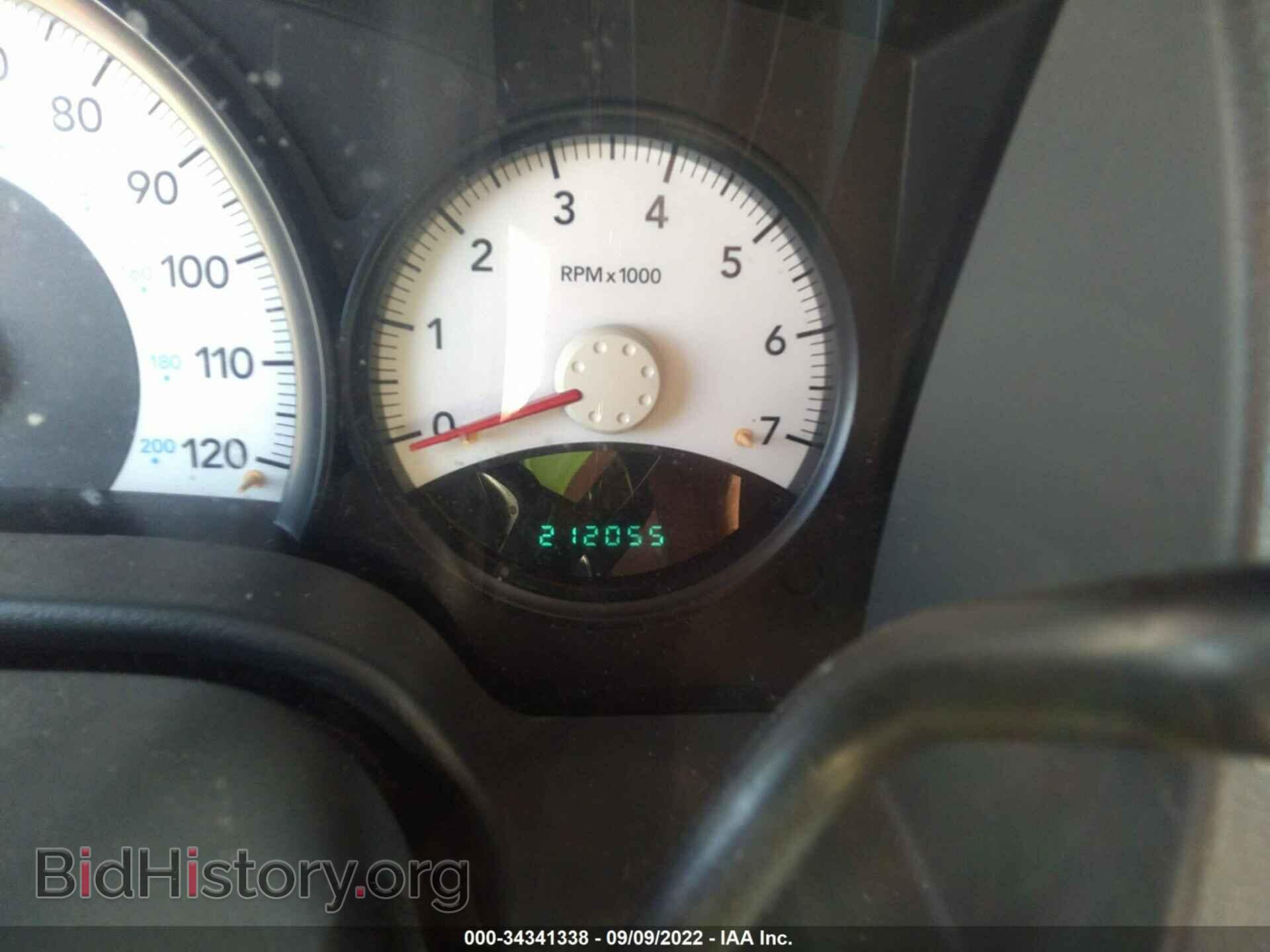 2008 DODGE DURANGO - VIN: 1D8HD38K28F111125 - Фото 7