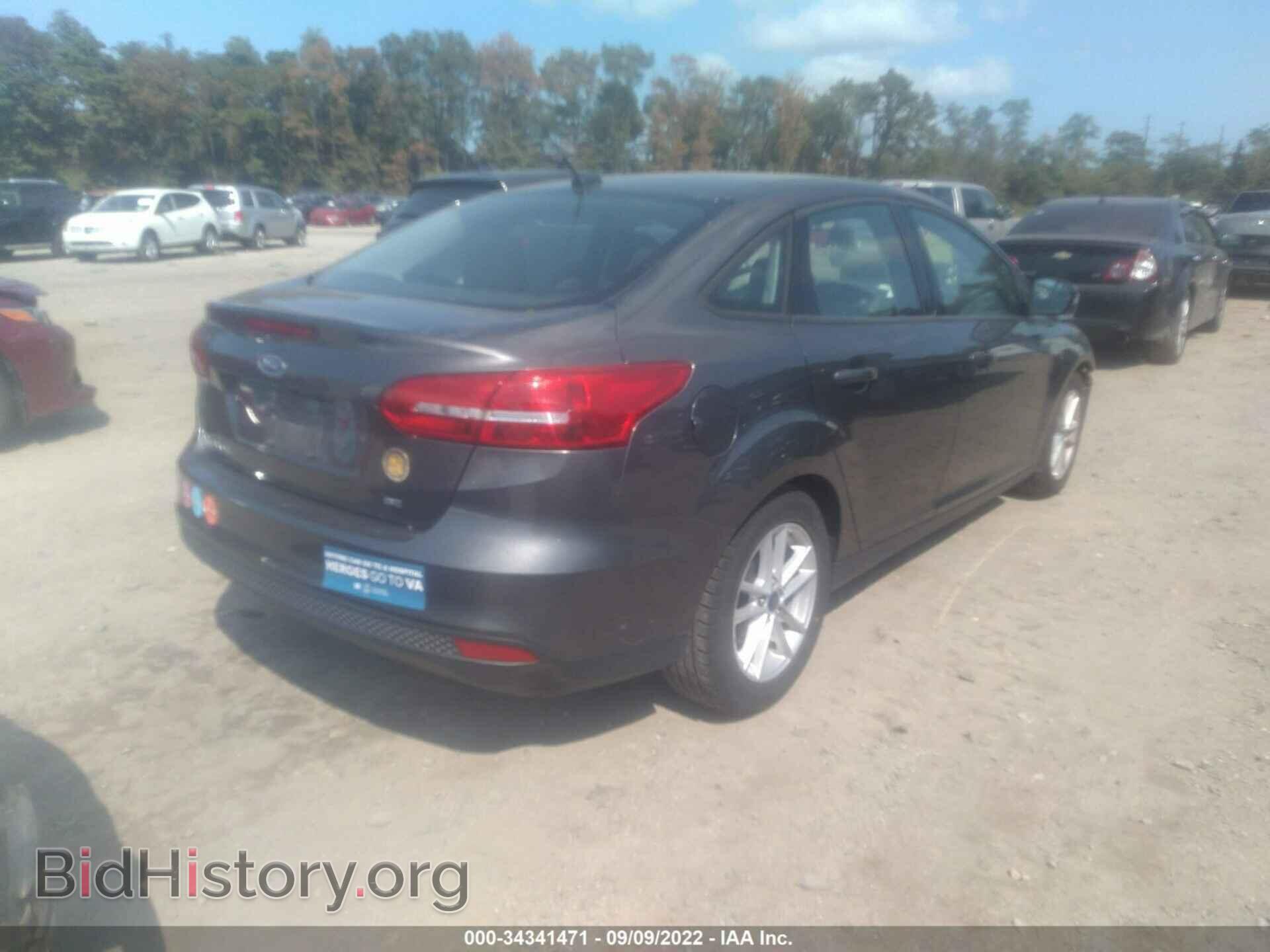 2017 FORD FOCUS - VIN: 1FADP3F2XHL300295 - Photo 4