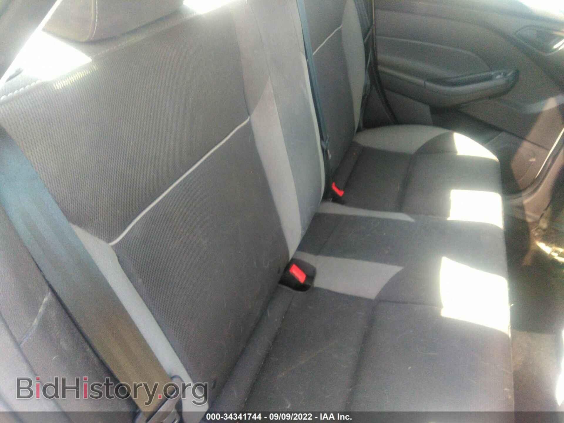 2012 FORD FOCUS - VIN: 1FAHP3F22CL457166 - Фото 8