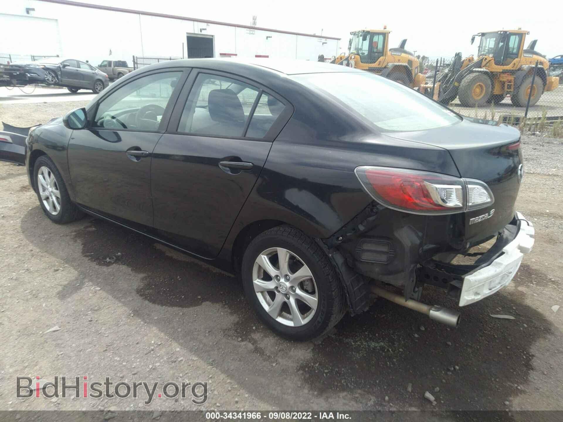 2011 MAZDA MAZDA3 - VIN: JM1BL1VG5B1451594 - Фото 3
