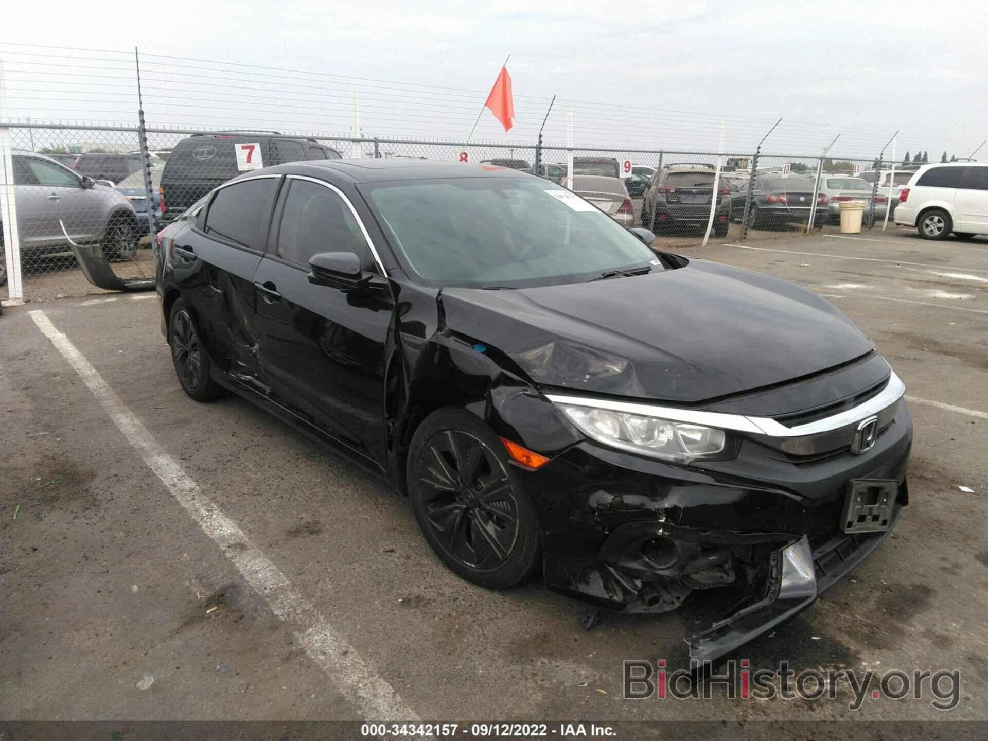 Photo 19XFC1F33HE202360 - HONDA CIVIC SEDAN 2017