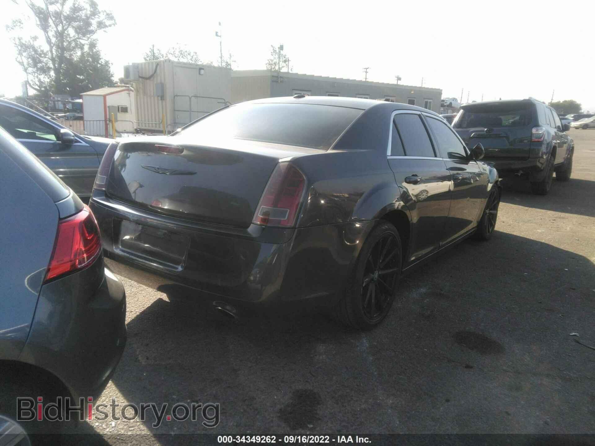2013 CHRYSLER 300 - VIN: 2C3CCAAG6DH589194 - Фото 4