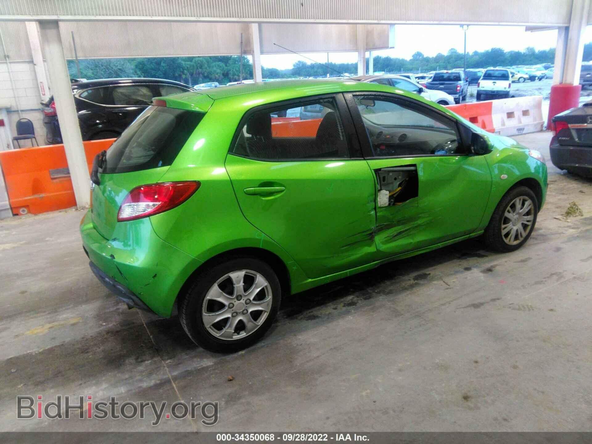 2013 MAZDA MAZDA2 - VIN: JM1DE1KZ5D0155136 - Фото 4