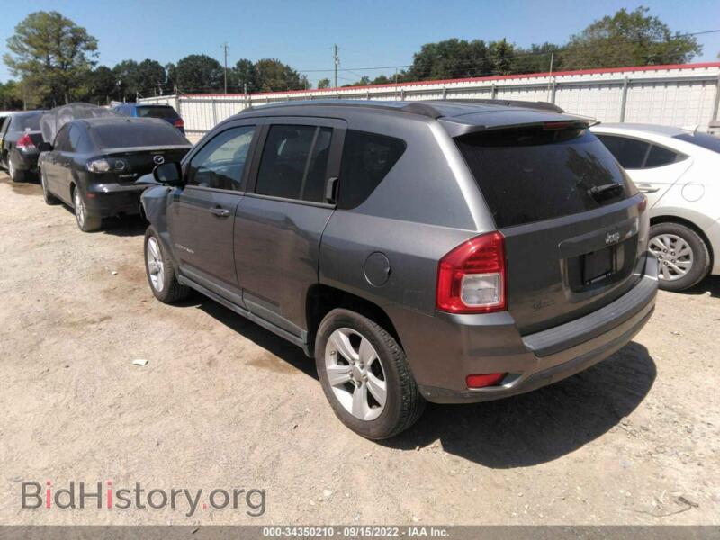2011 Jeep COMPASS (VIN 1J4NT1FA0BD224622) — photo 3 of 11