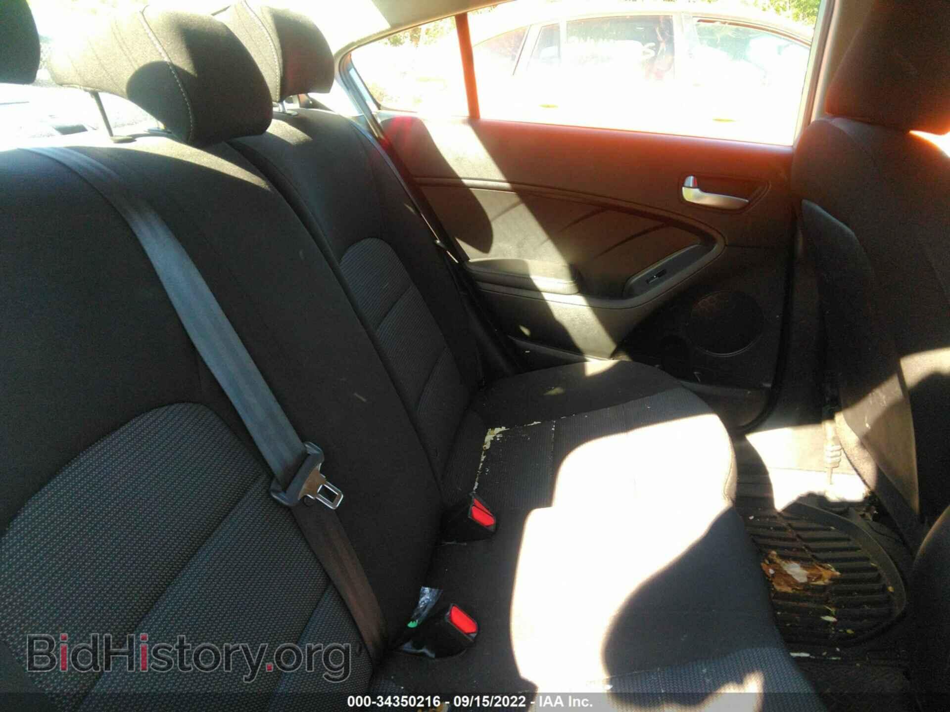 2017 KIA FORTE - VIN: 3KPFK4A75HE138997 - Фото 8