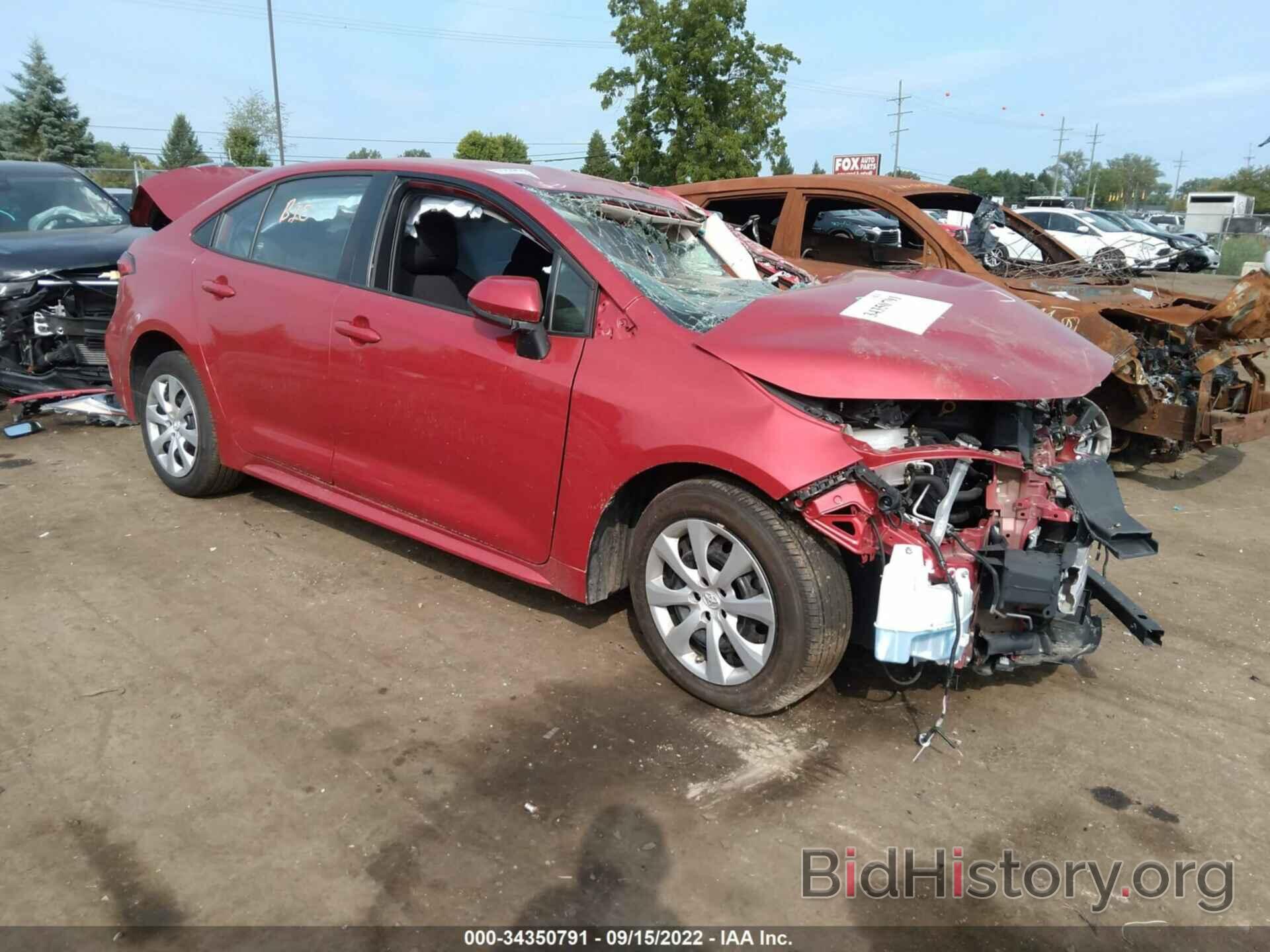 Photo 5YFEPMAE1MP257571 - TOYOTA COROLLA 2021