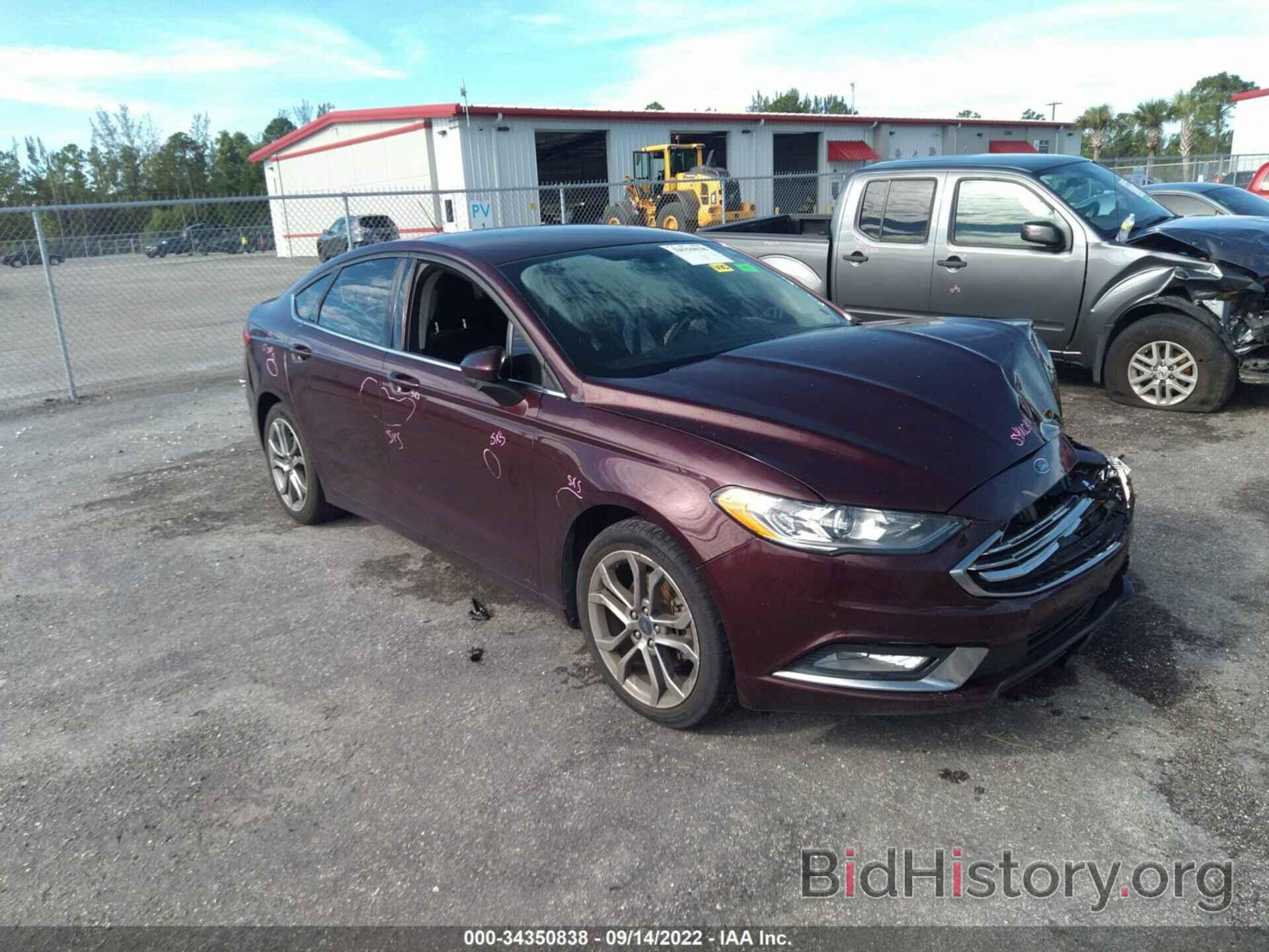 Photo 3FA6P0G70HR193566 - FORD FUSION 2017