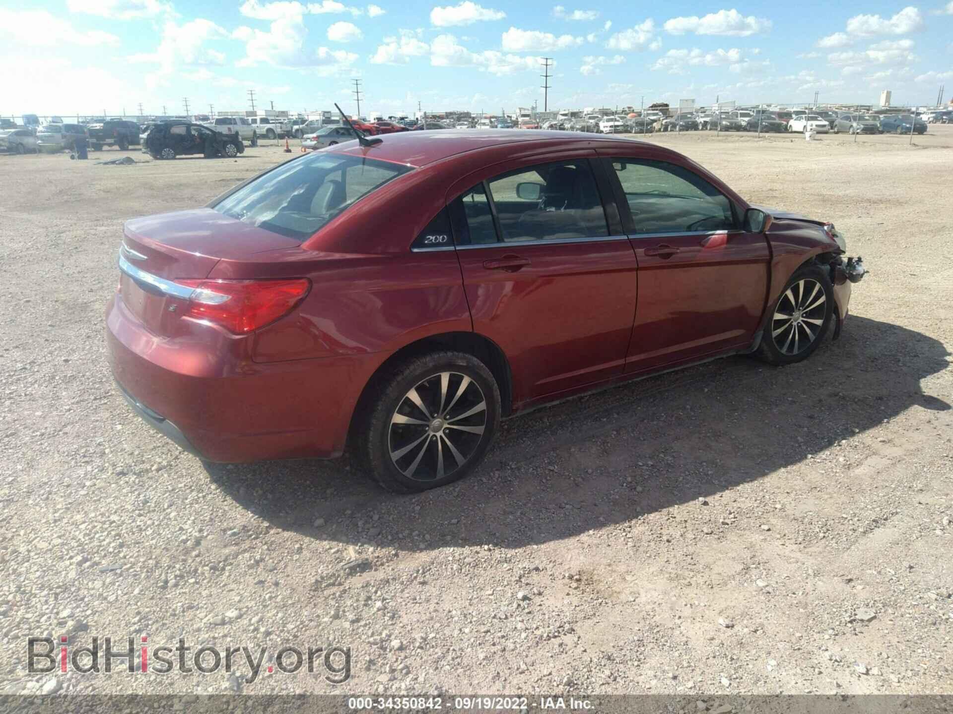 2013 CHRYSLER 200 - VIN: 1C3CCBCG7DN617255 - Фото 4