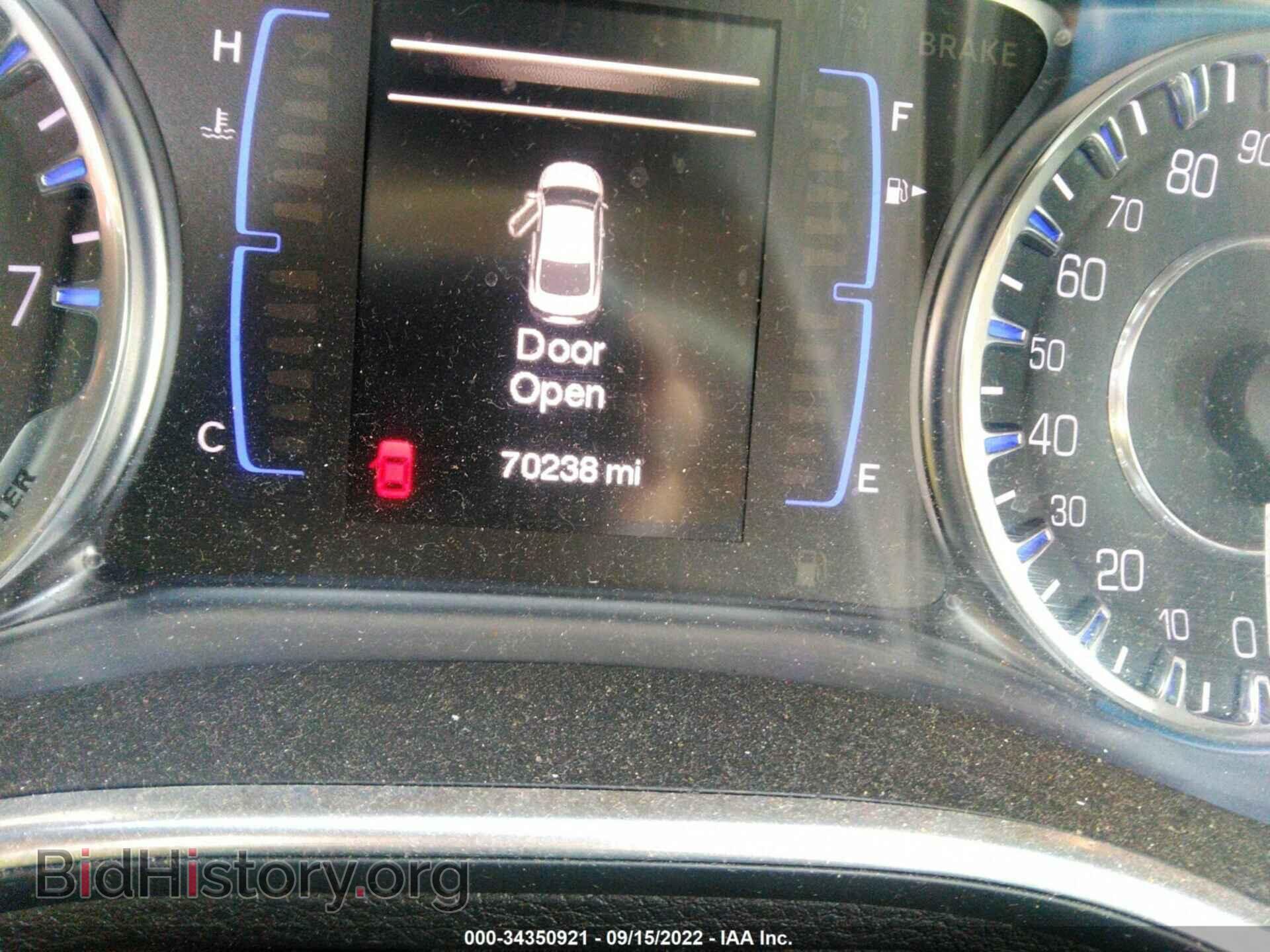 2015 CHRYSLER 200 - VIN: 1C3CCCAB7FN738027 - Фото 7