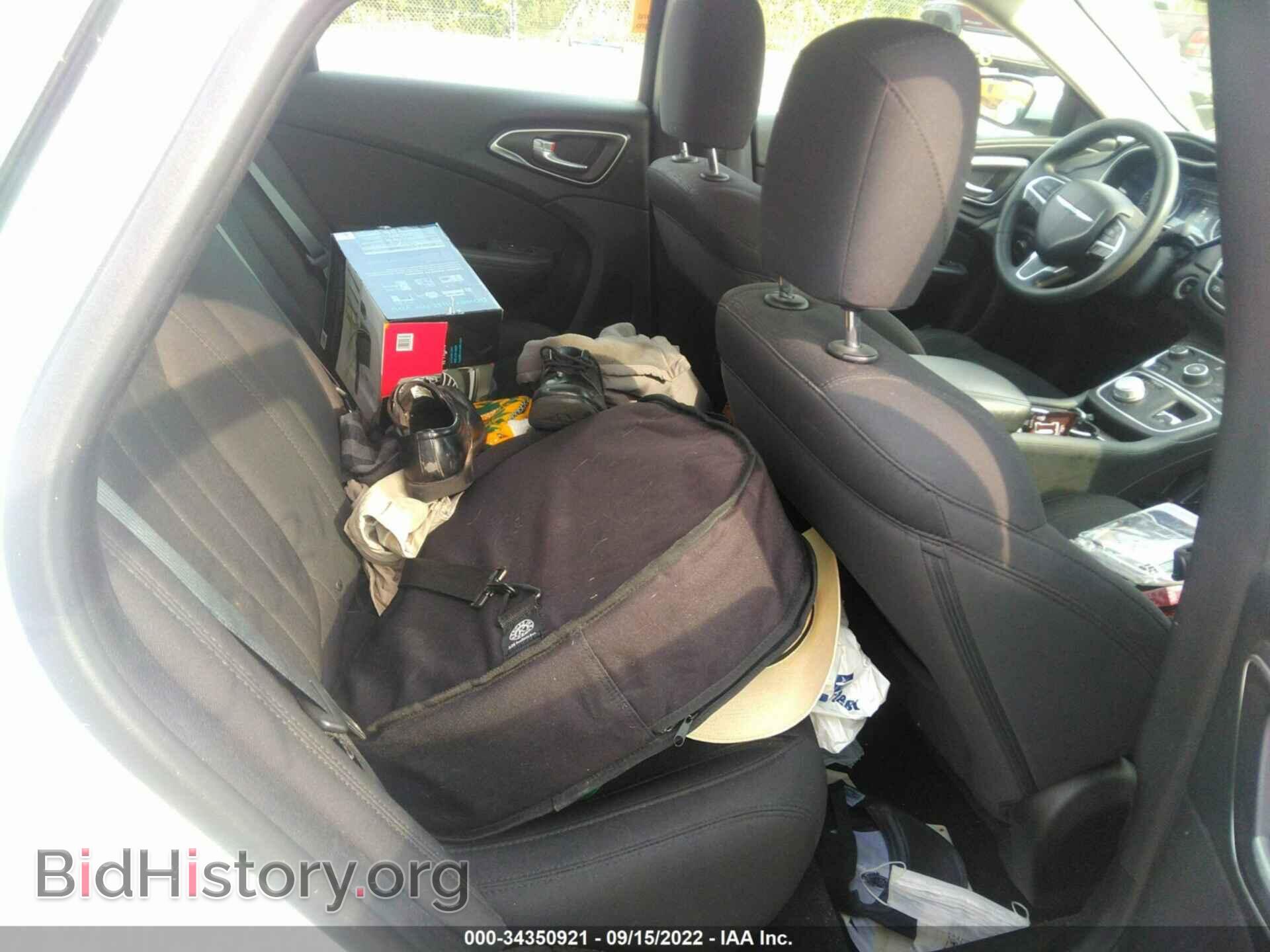 2015 CHRYSLER 200 - VIN: 1C3CCCAB7FN738027 - Фото 8