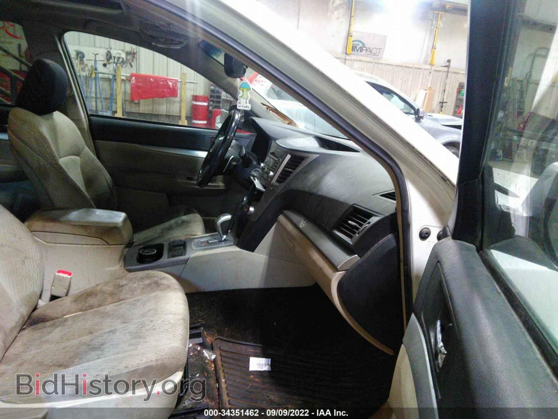 2011 SUBARU OUTBACK - VIN: 4S4BRBGC4B3434249 - Фото 5