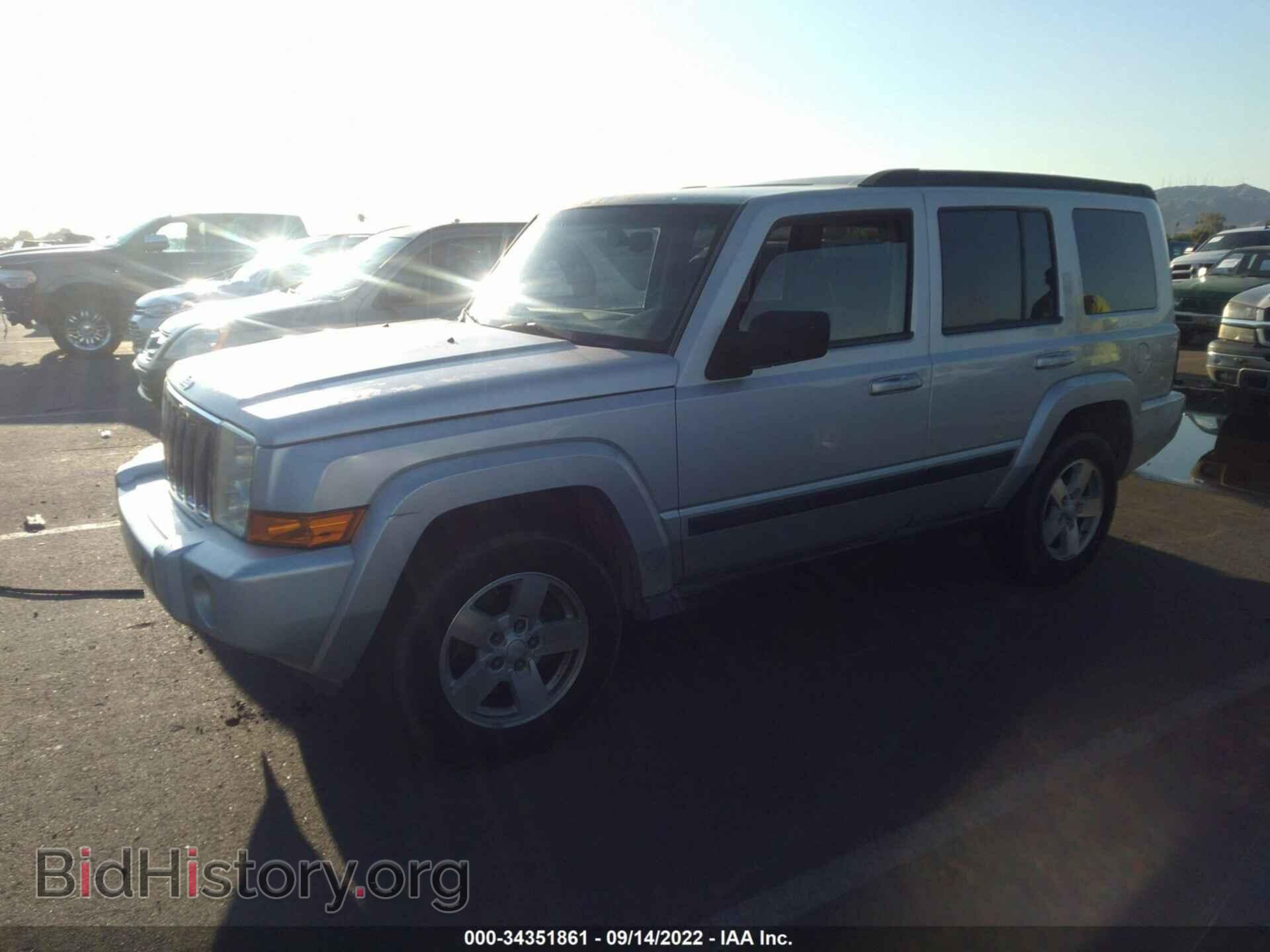 2008 JEEP COMMANDER - VIN: 1J8HG48K18C205759 - Фото 2