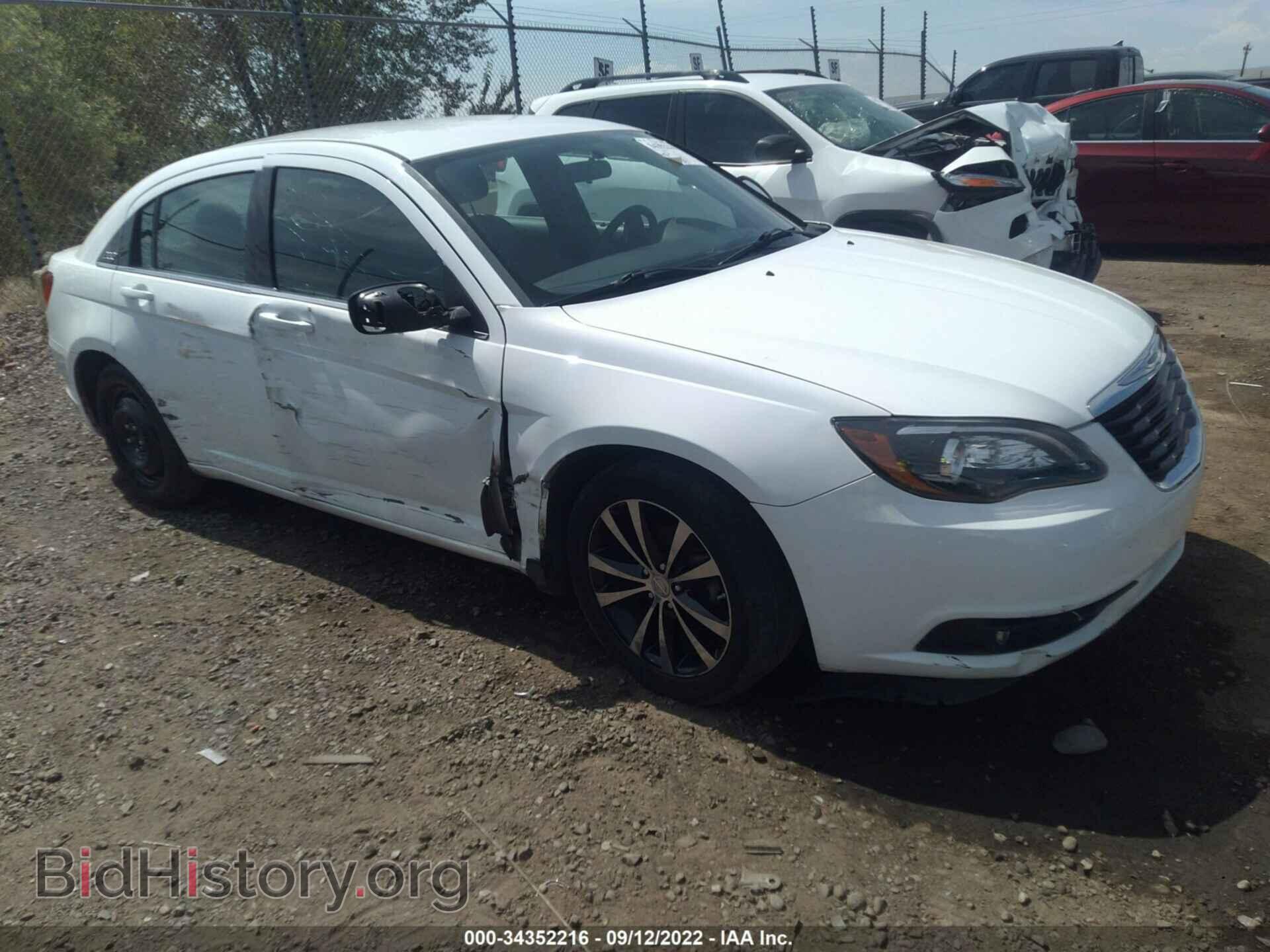 Photo 1C3CCBBB0DN539178 - CHRYSLER 200 2013